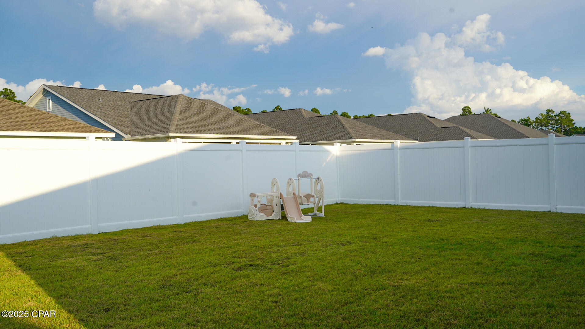 Image 5 For 418 Locksley Drive