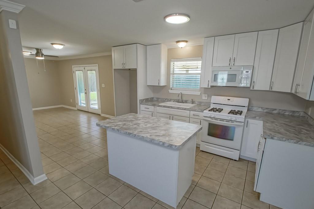 Homes for sale in Chalmette, LA | 2105 Brigade Dr, Chalmette, LA 70043 | MLS# 2525672