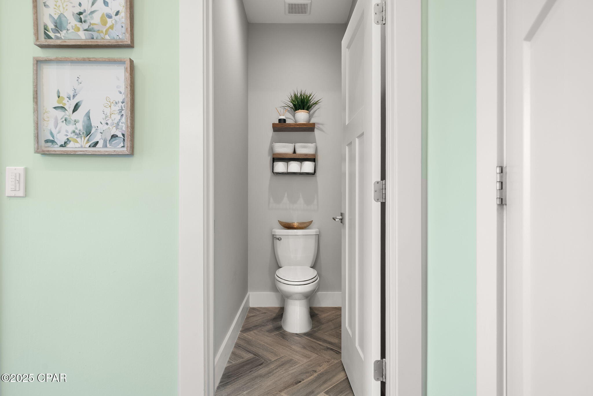 Image 19 For 3001 Osprey Circle