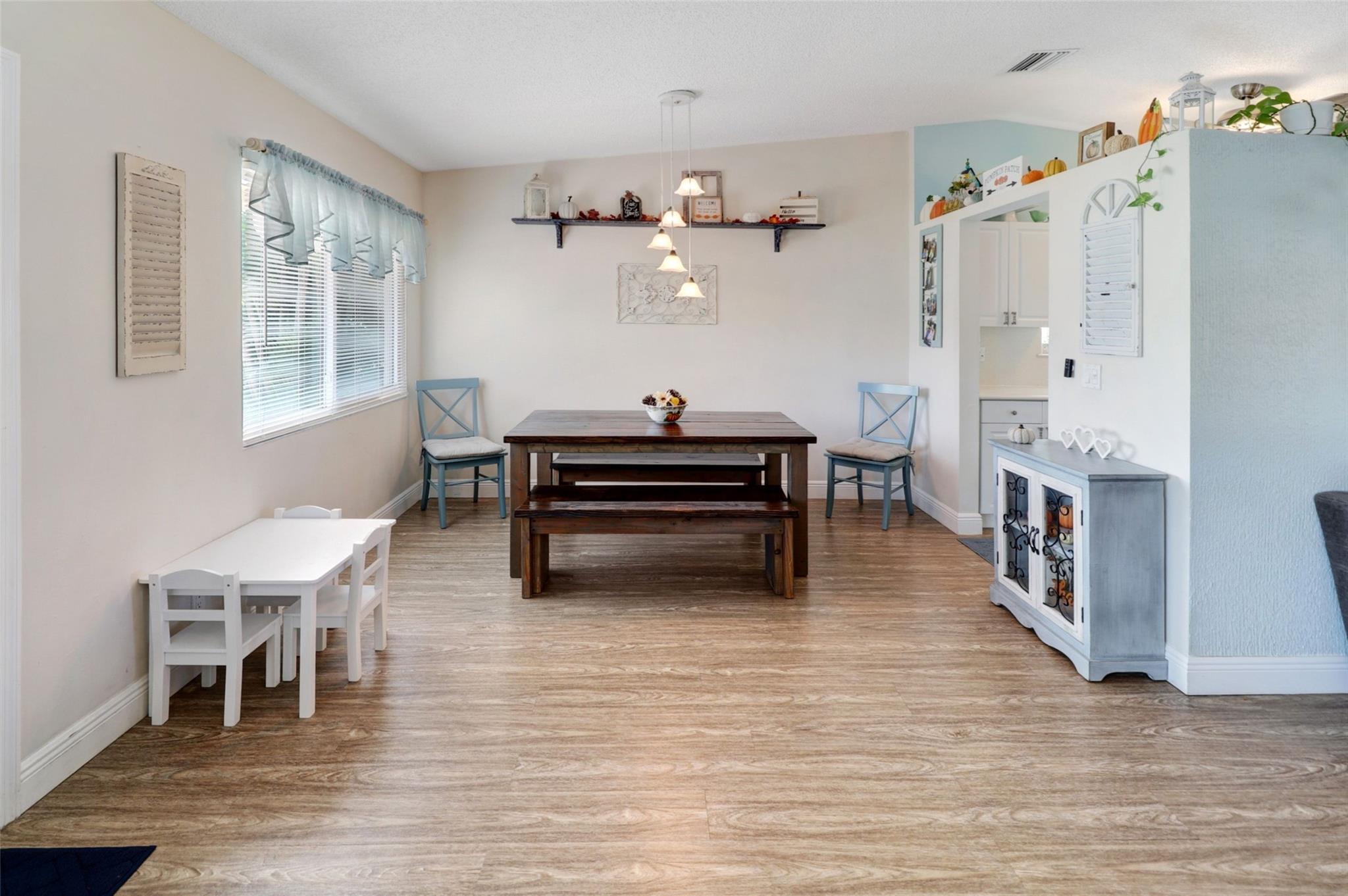 Homes for sale in North Lauderdale, FL | 719 Sw 79Th Ave, North Lauderdale, FL 33068 | MLS# F10530798