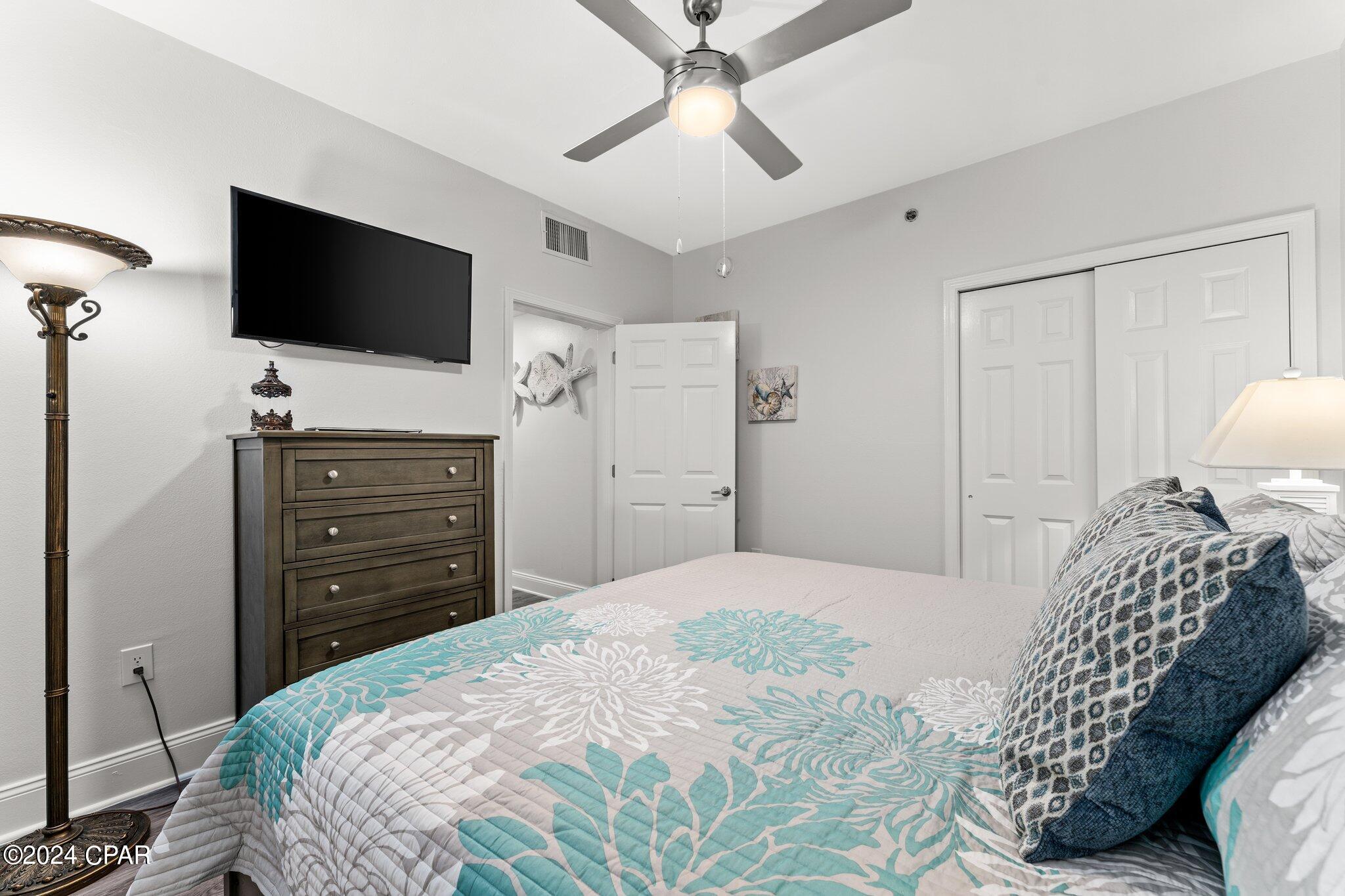 Image 20 For 9860 Thomas Drive 207