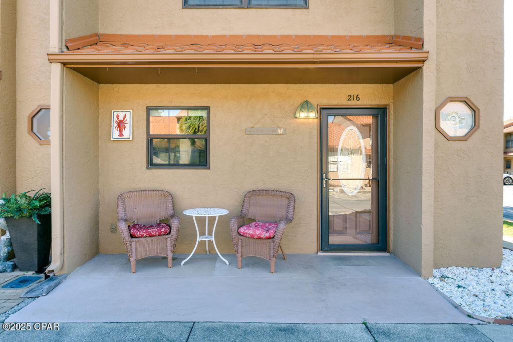 Image 4 For 216 Grande Island Boulevard