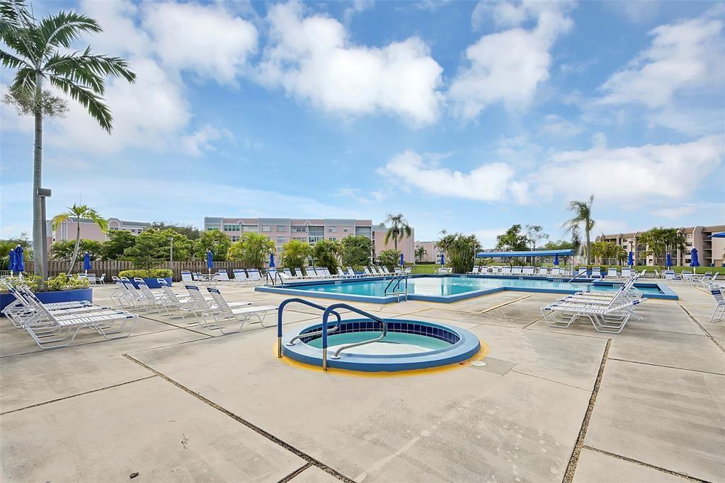 Homes for sale in Sunrise, FL | 8901 Sunrise Lakes Blvd #307, Sunrise, FL 33322 | MLS# F10530499