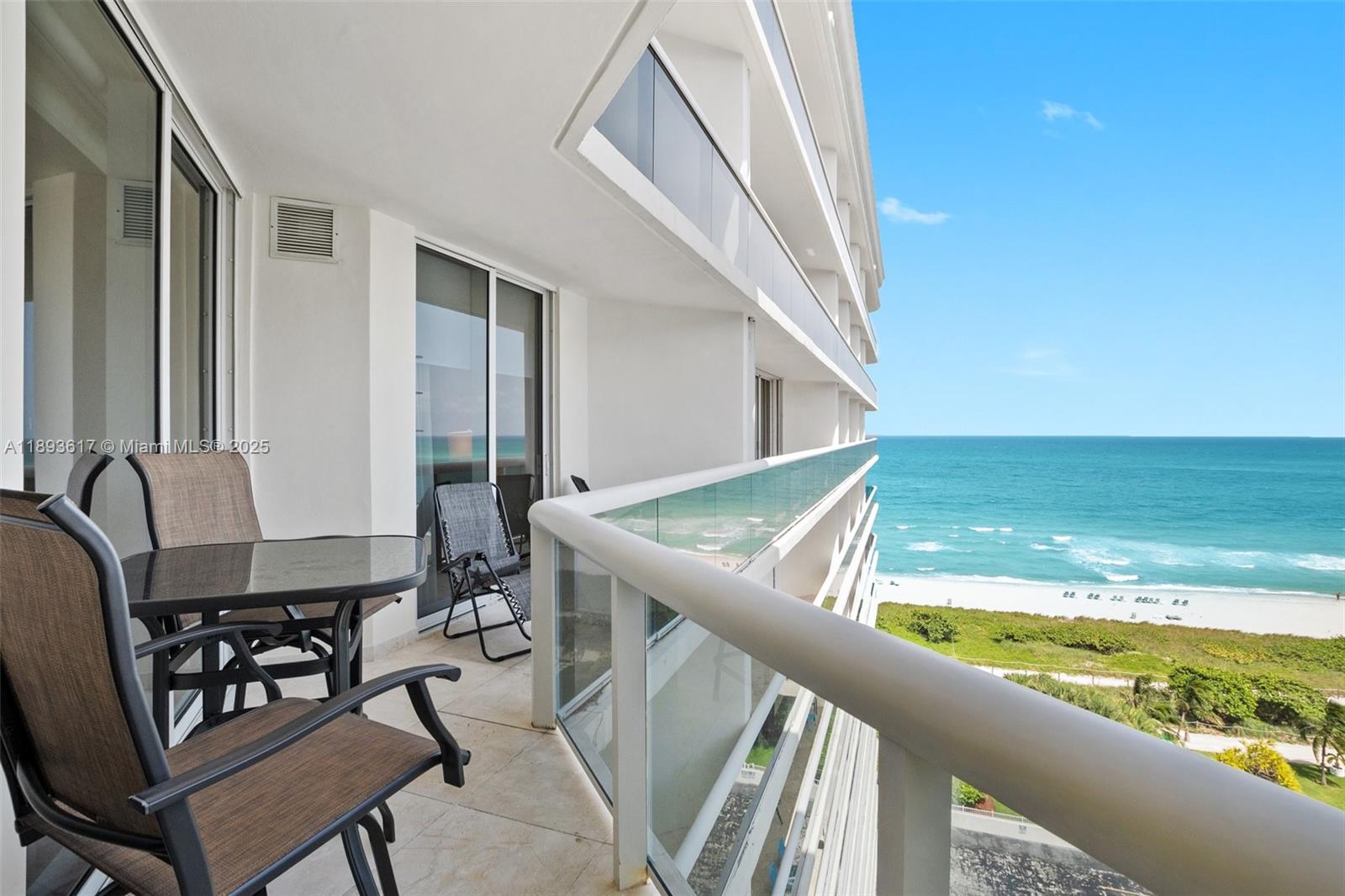 Apartamento en Alquiler en Surfside, FL