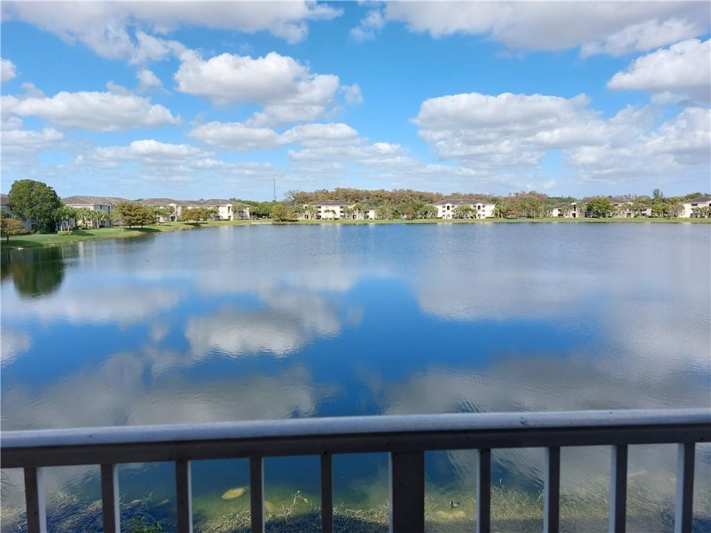 Evergreen Lakes Condo