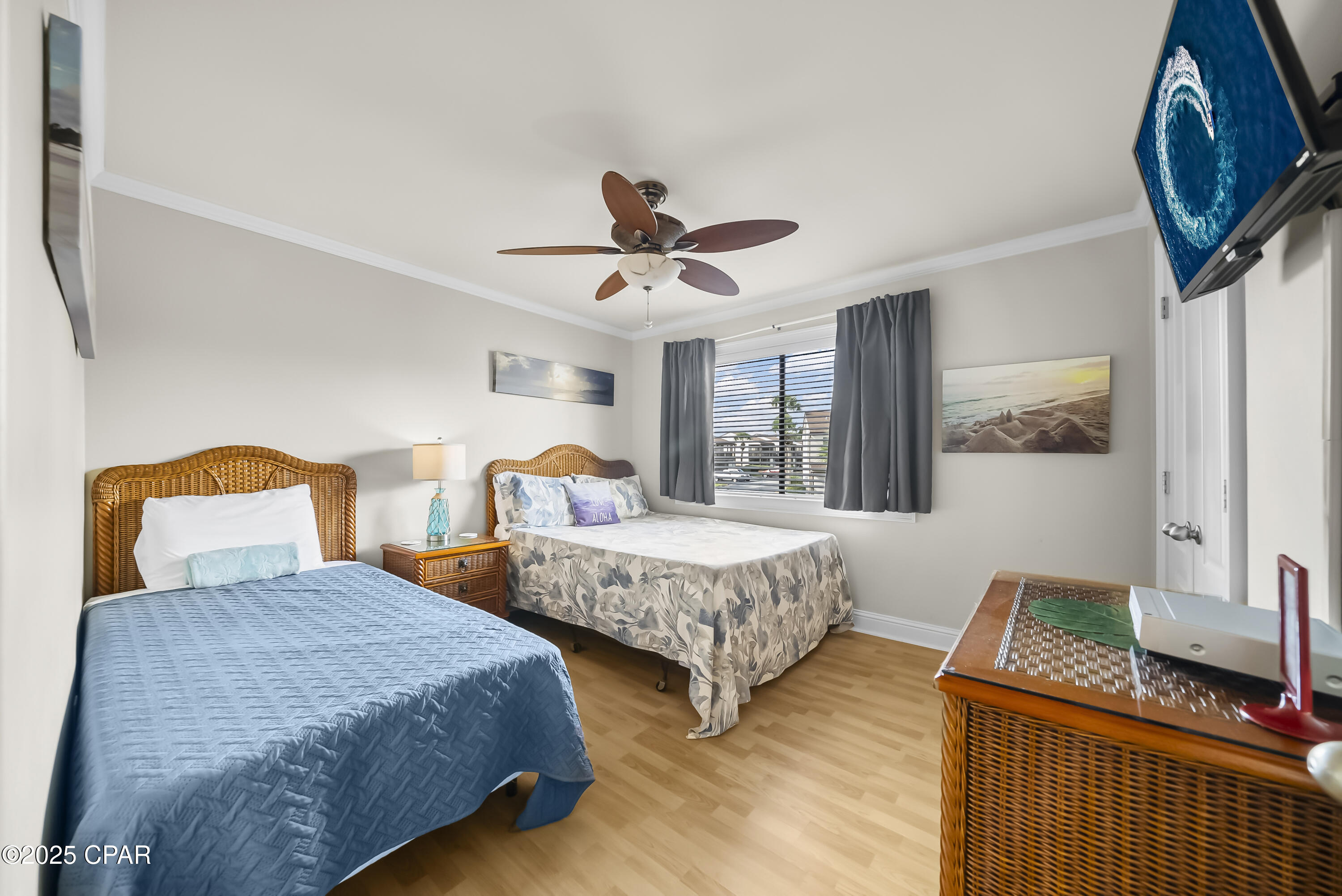 Image 19 For 17620 Front Beach Road M4