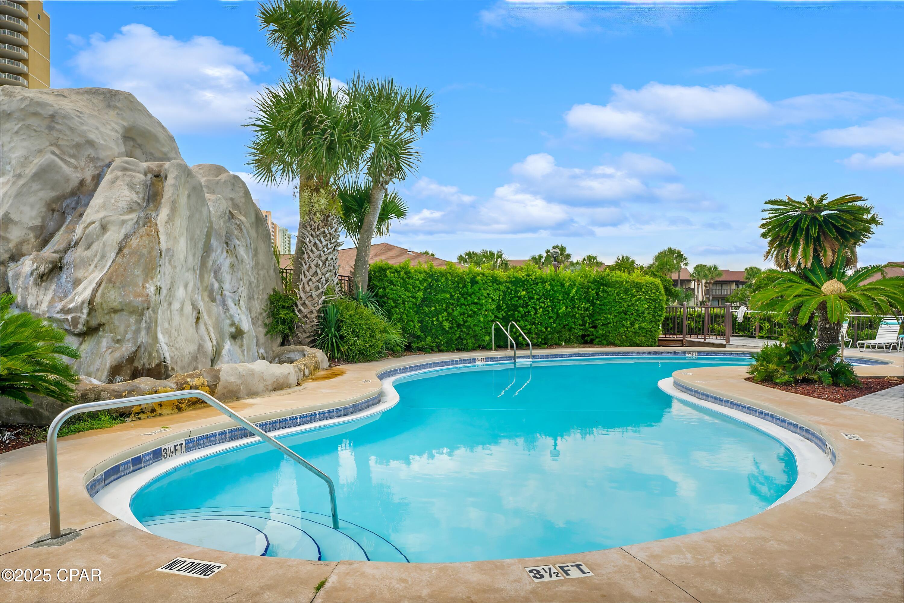 Image 26 For 17620 Front Beach Road M4