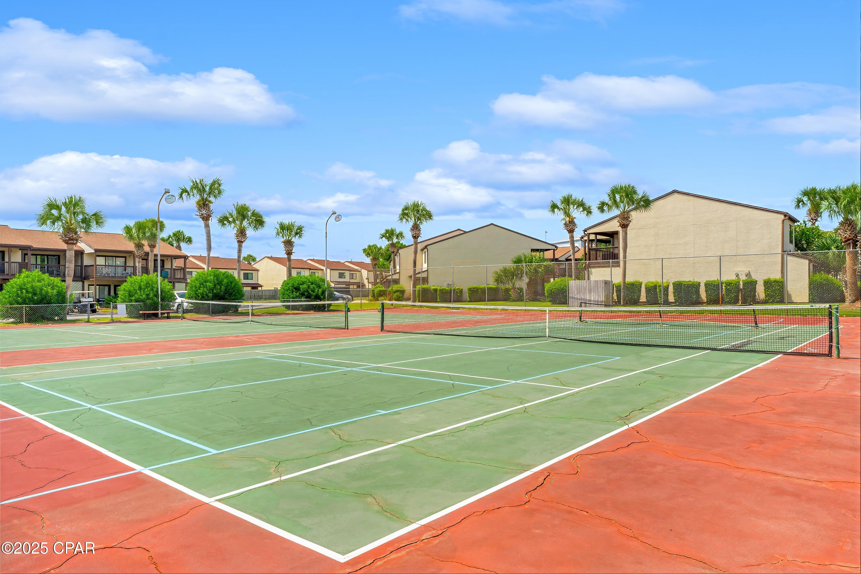 Image 28 For 17620 Front Beach Road M4