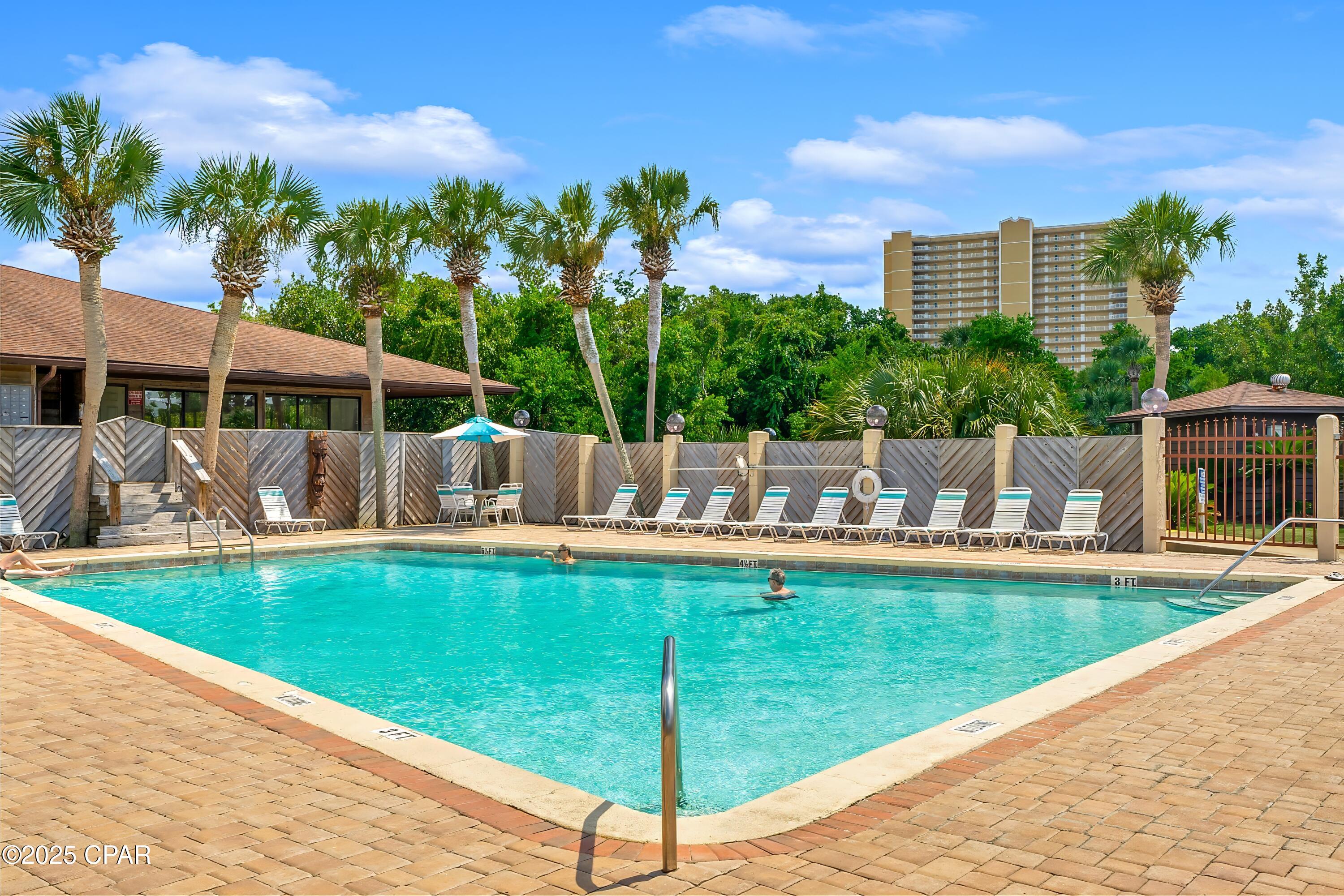 Image 29 For 17620 Front Beach Road M4