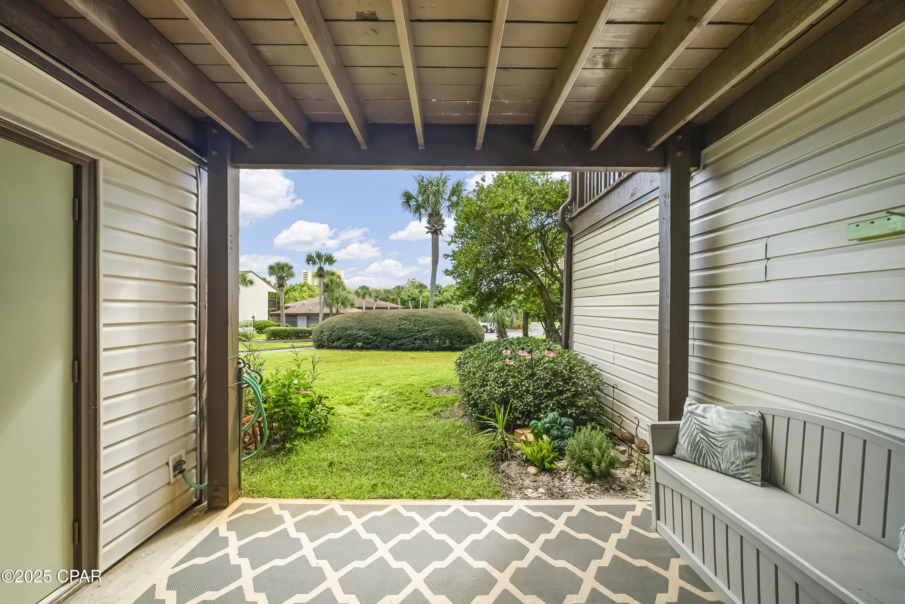 Image 3 For 17620 Front Beach Road M4