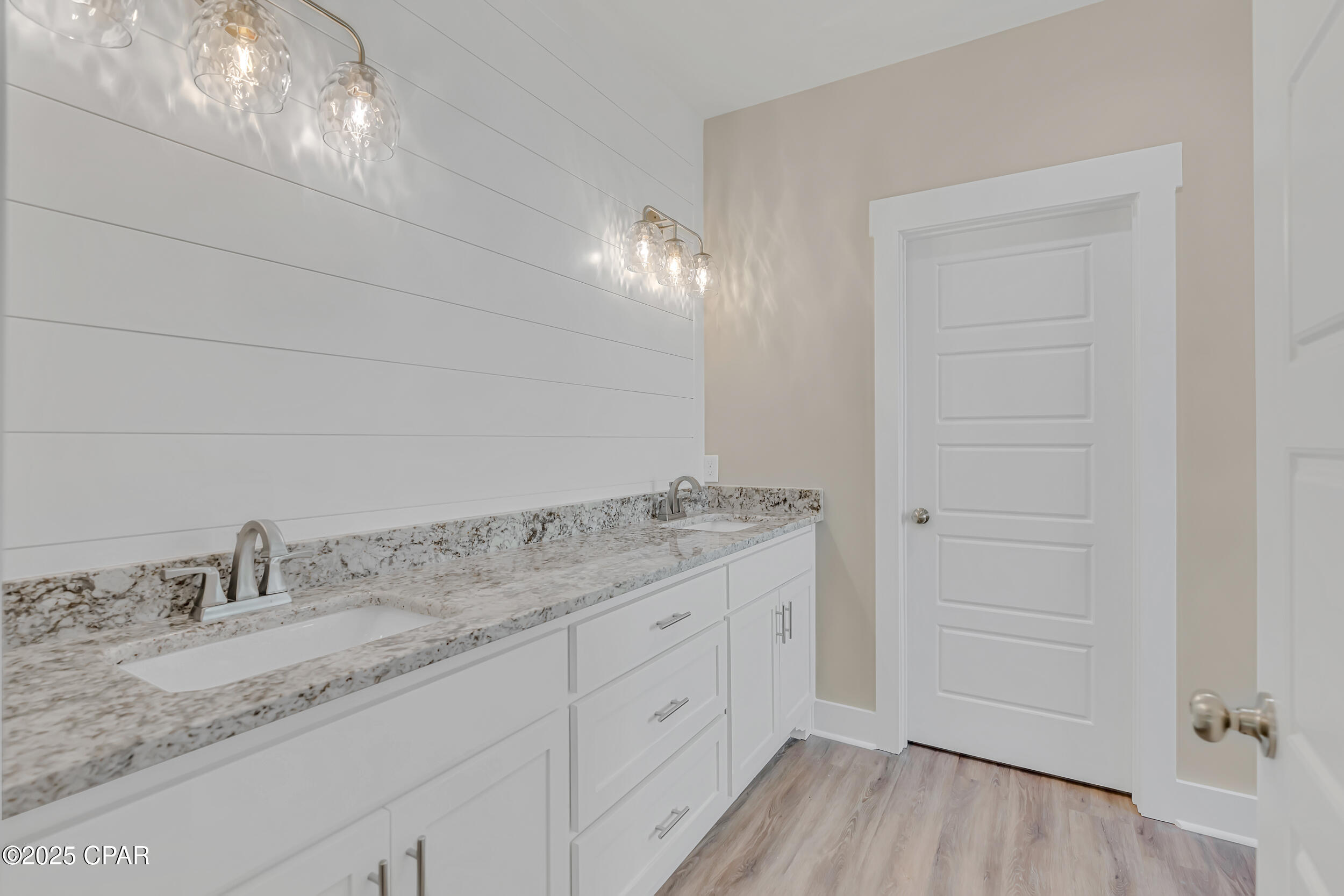 Image 15 For 8214 Beach Drive