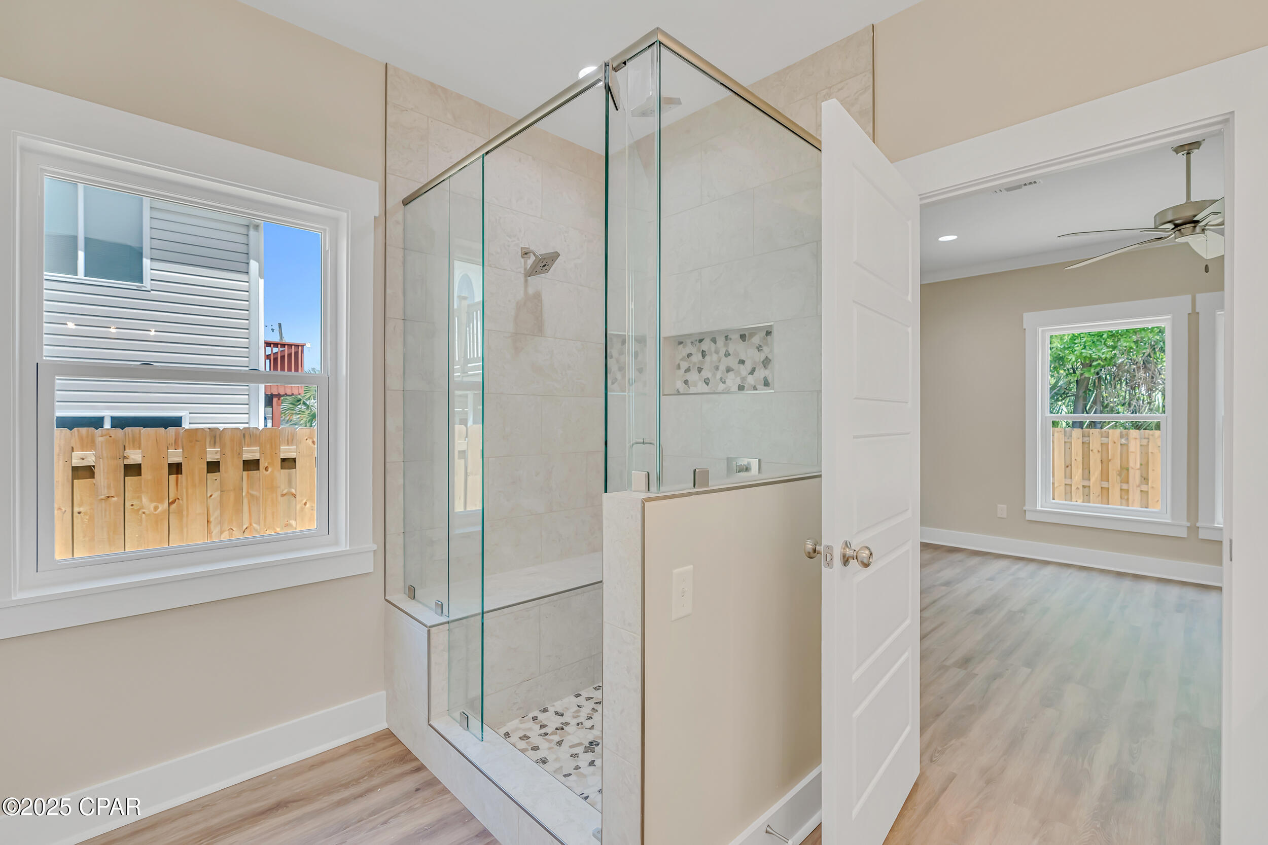 Image 16 For 8214 Beach Drive