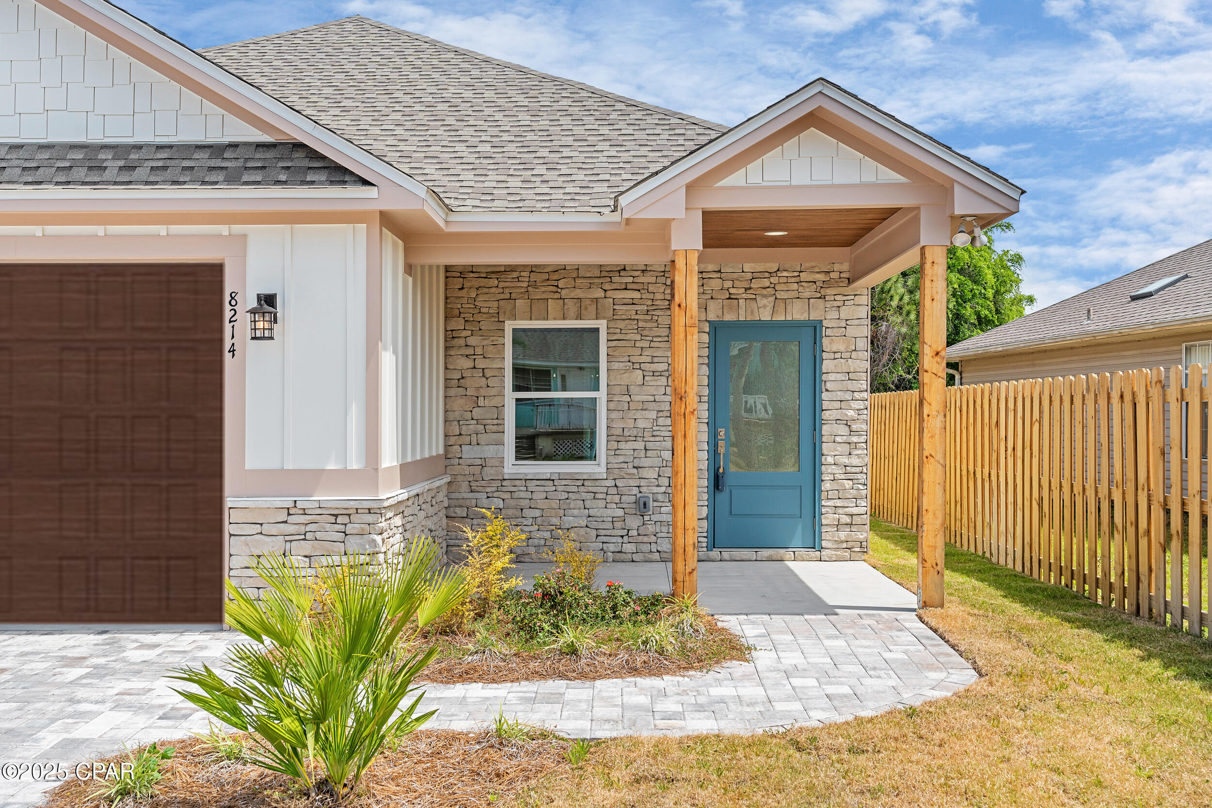 Image 2 For 8214 Beach Drive