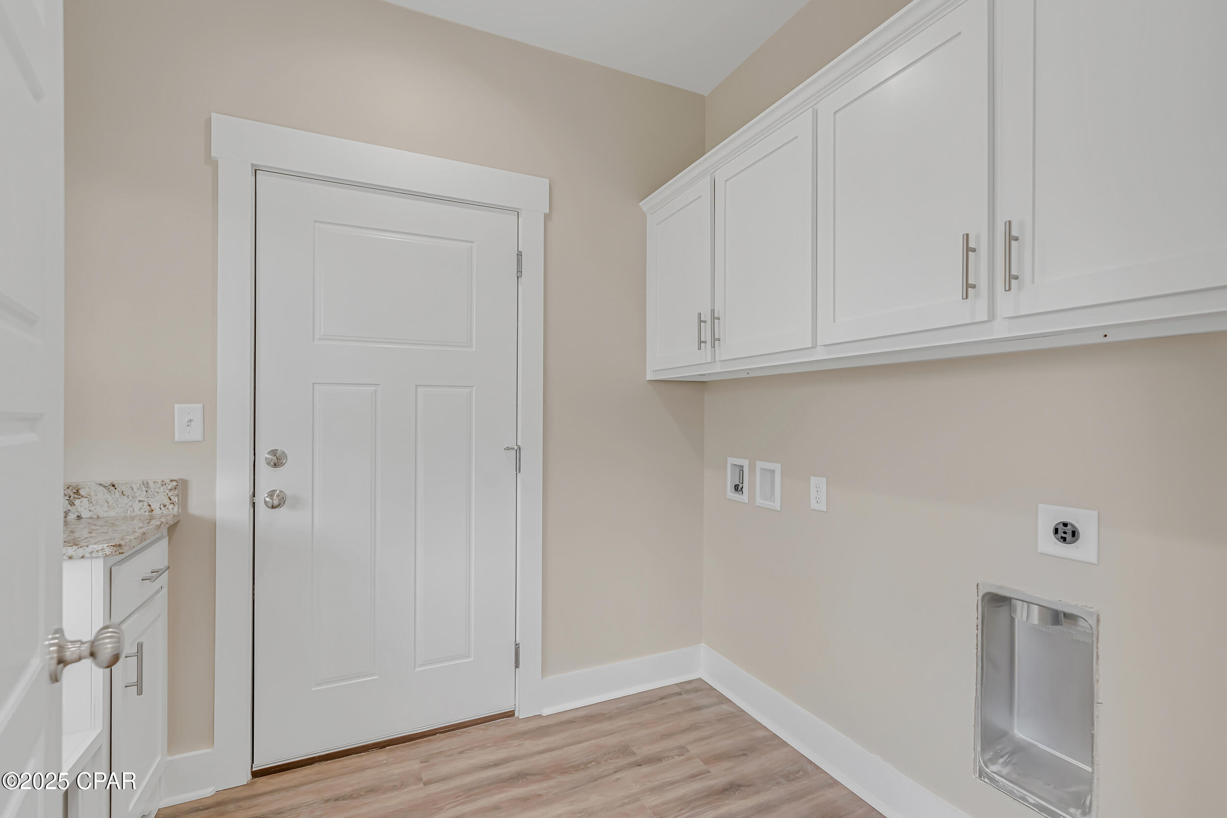 Image 21 For 8214 Beach Drive