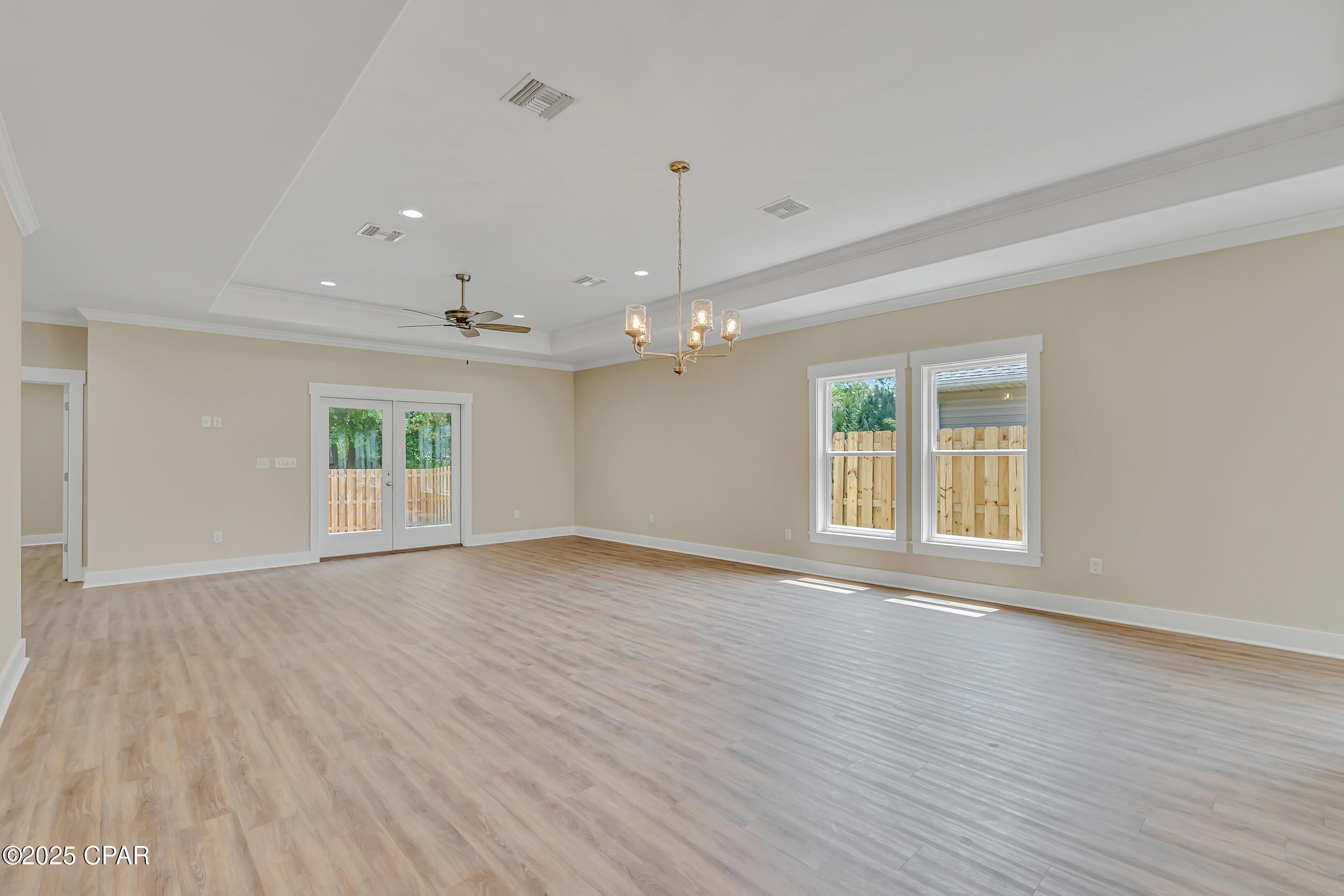 Image 8 For 8214 Beach Drive