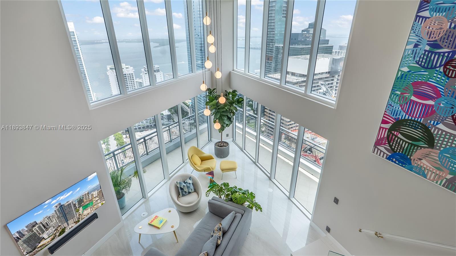 Infinity At Brickell Cond