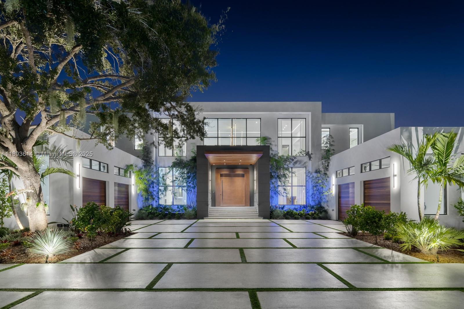 Homes for sale in Miami, FL | 9900 Sw 125th Ave, Miami, FL 33186 | MLS# A11893614