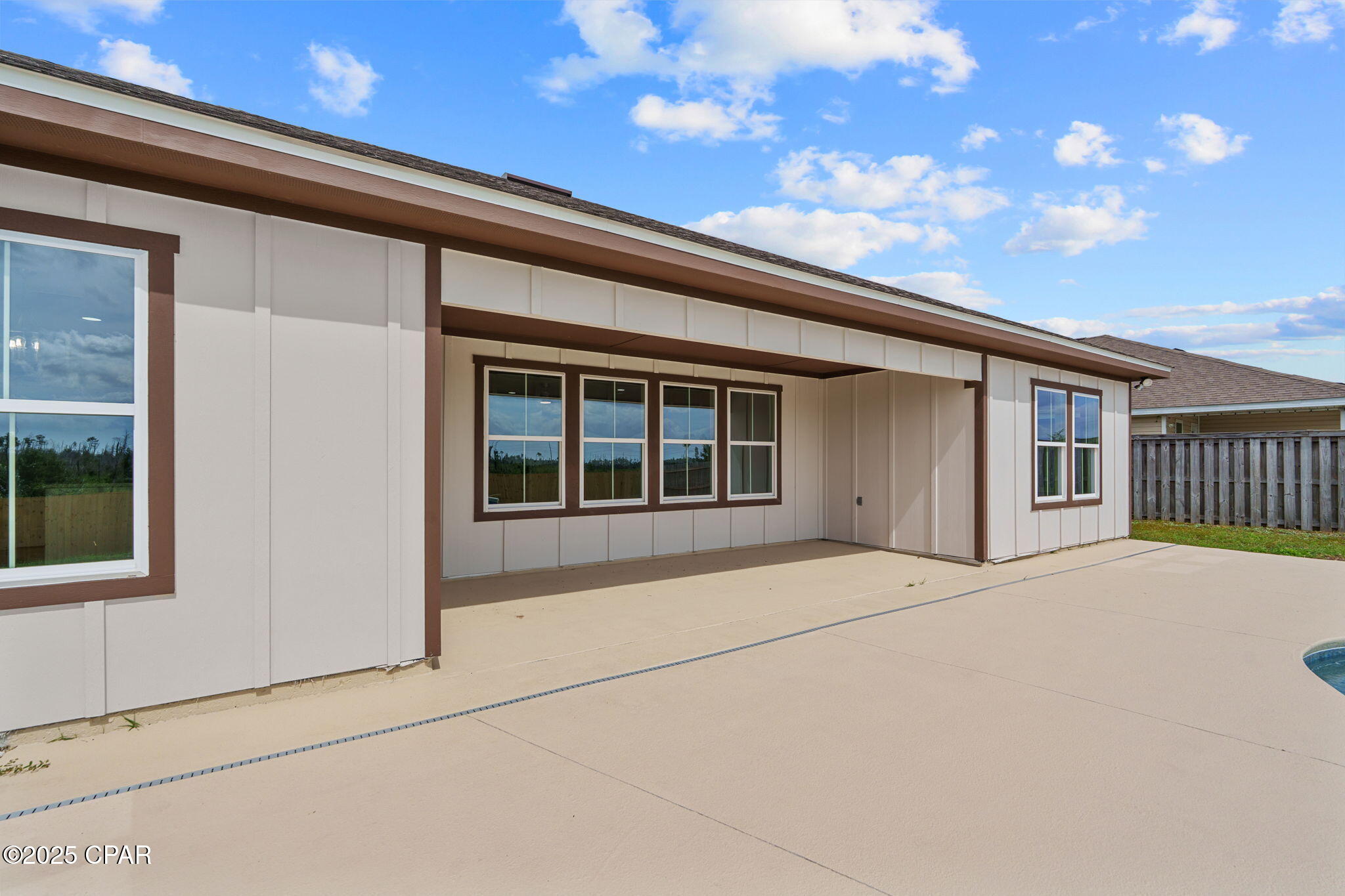 Image 3 For 3926 Whitehead Boulevard