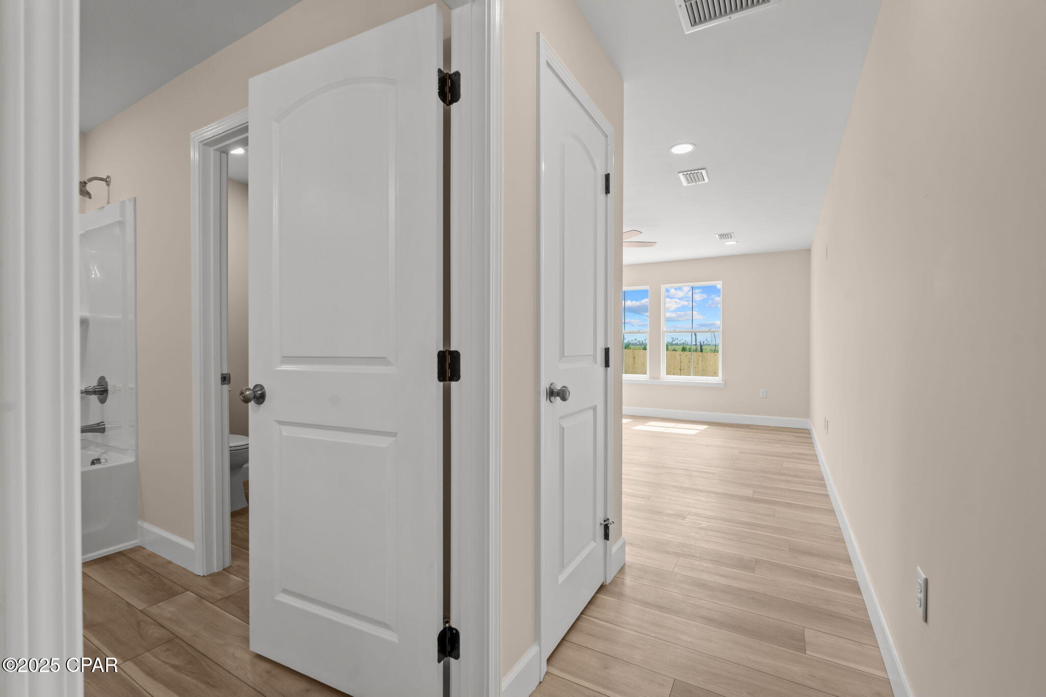 Image 31 For 3926 Whitehead Boulevard