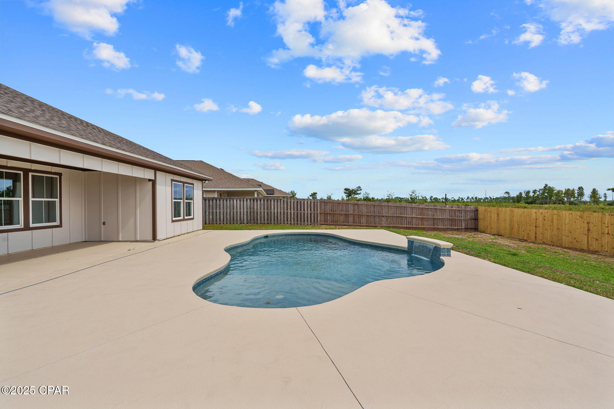 Image 4 For 3926 Whitehead Boulevard