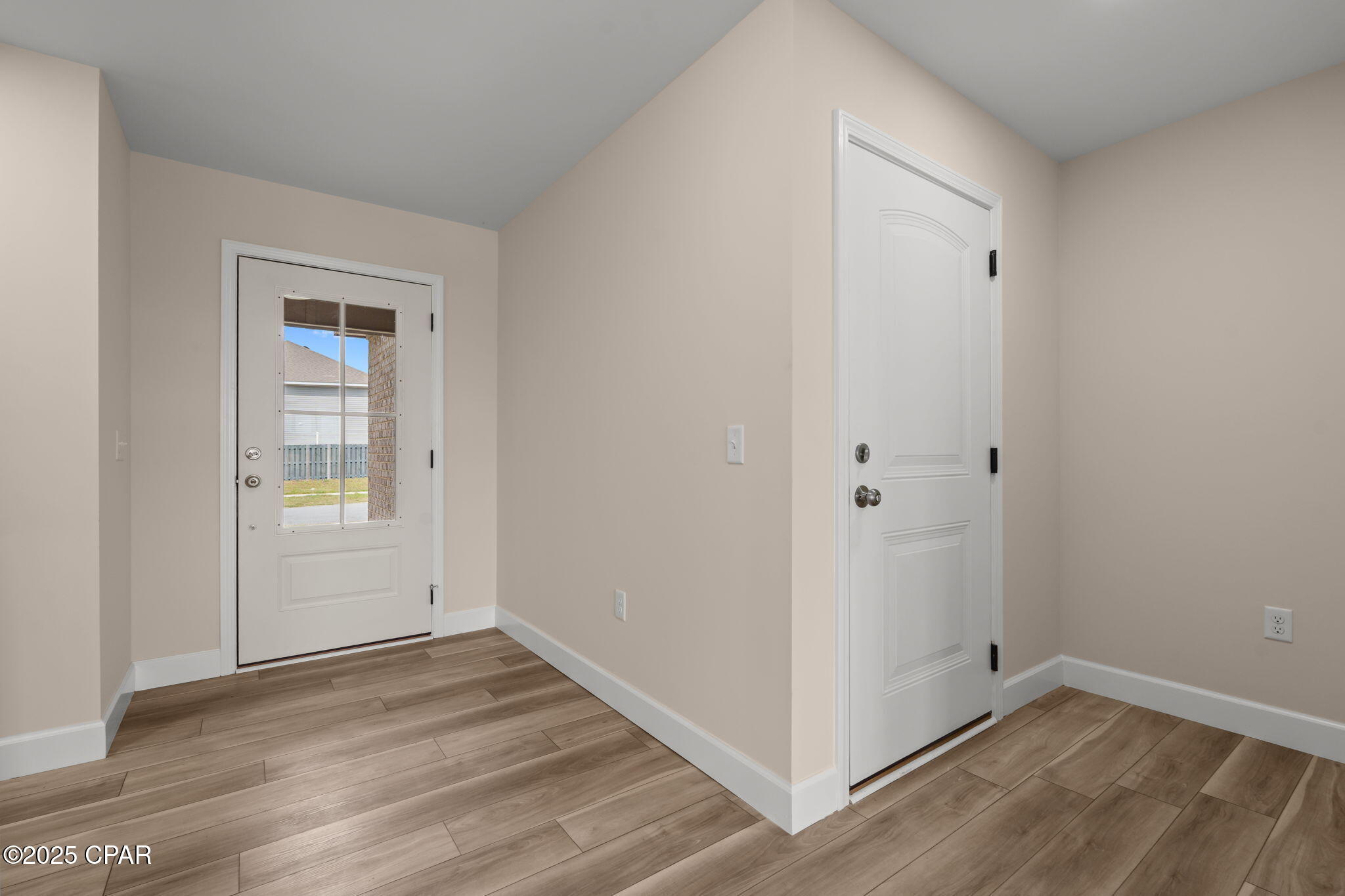 Image 8 For 3926 Whitehead Boulevard