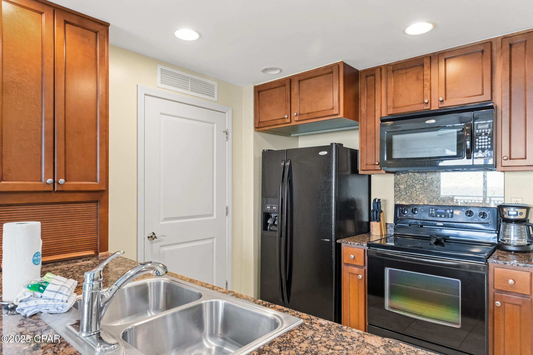 Image 14 For 16701 Front Beach  1105