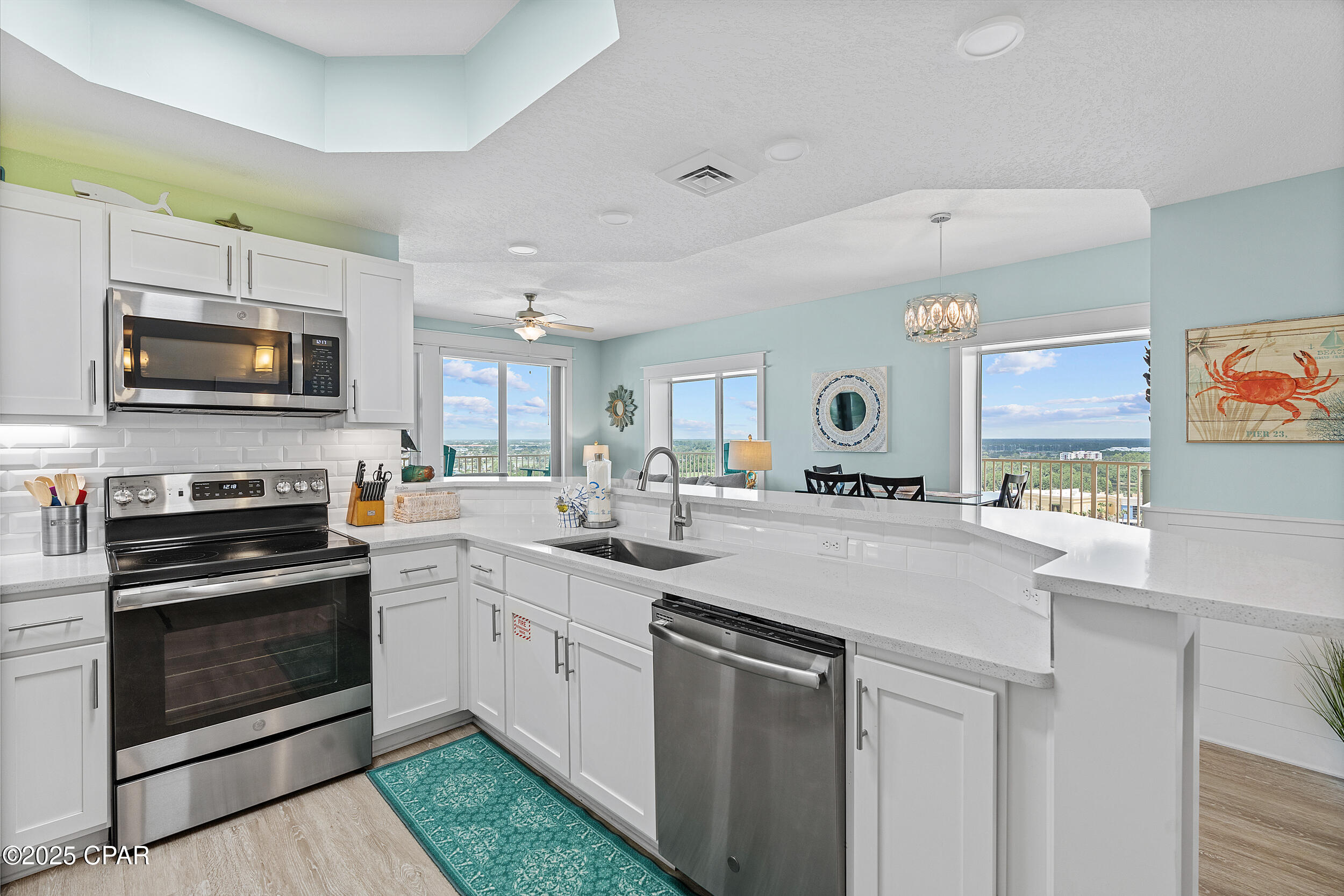 Image 26 For 15928 Front Beach Road 1612