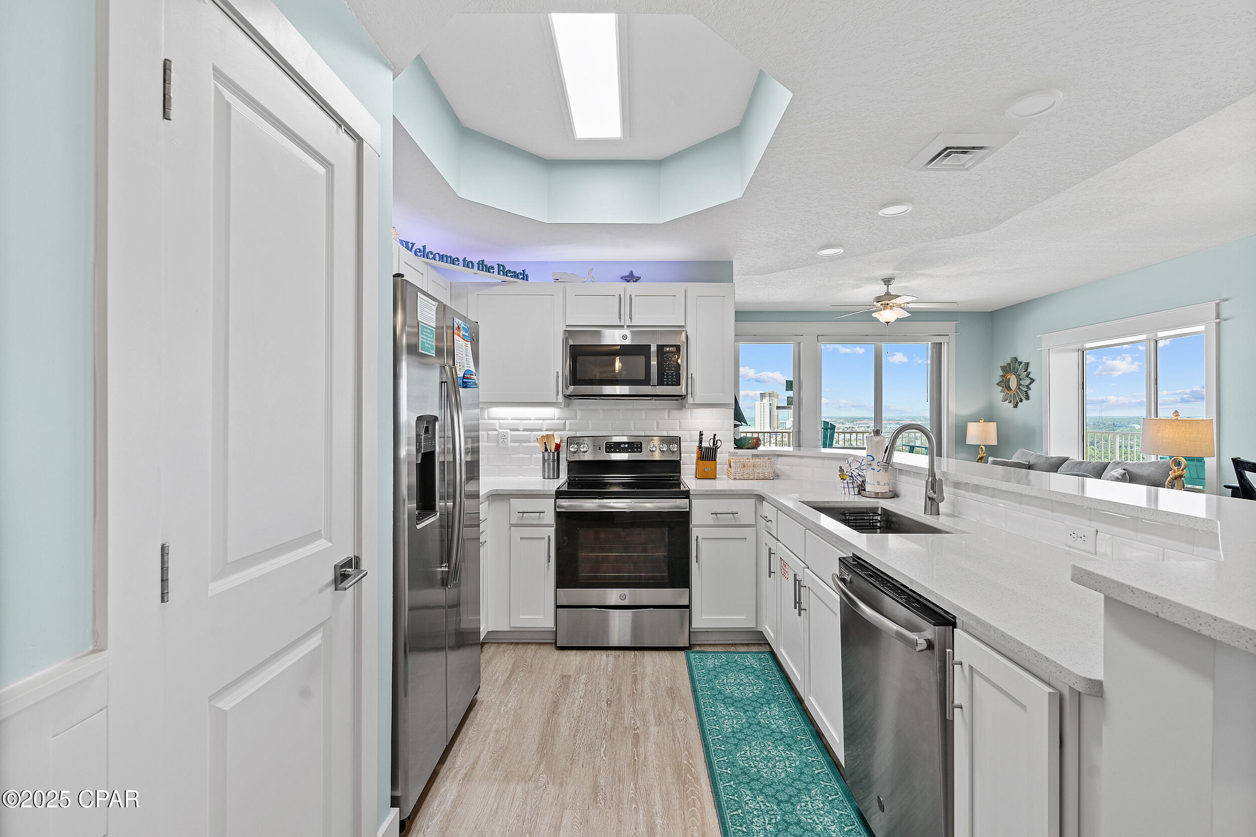 Image 27 For 15928 Front Beach Road 1612