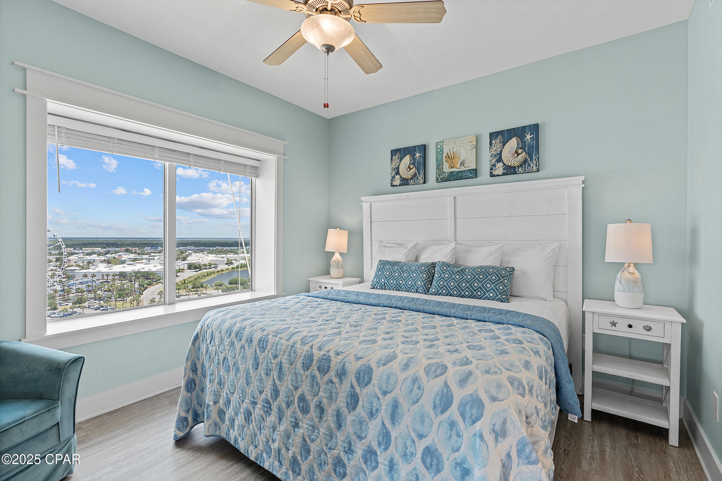 Image 32 For 15928 Front Beach Road 1612