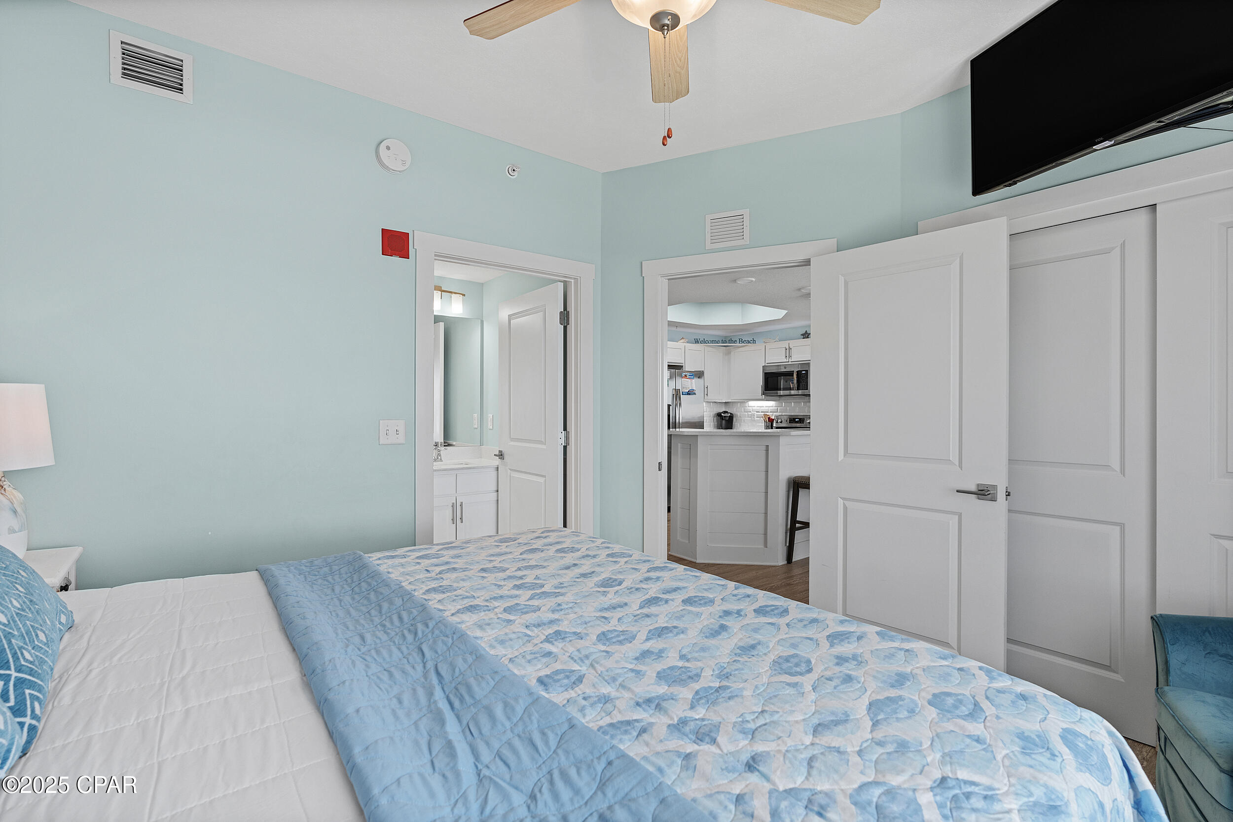 Image 34 For 15928 Front Beach Road 1612