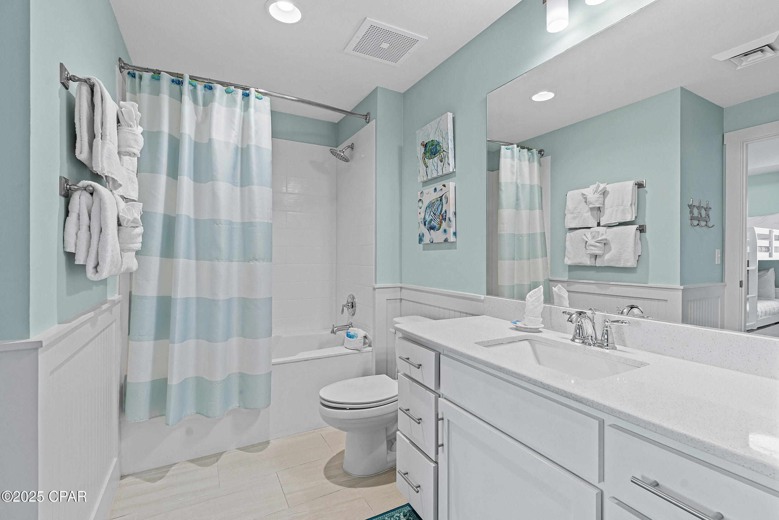 Image 40 For 15928 Front Beach Road 1612