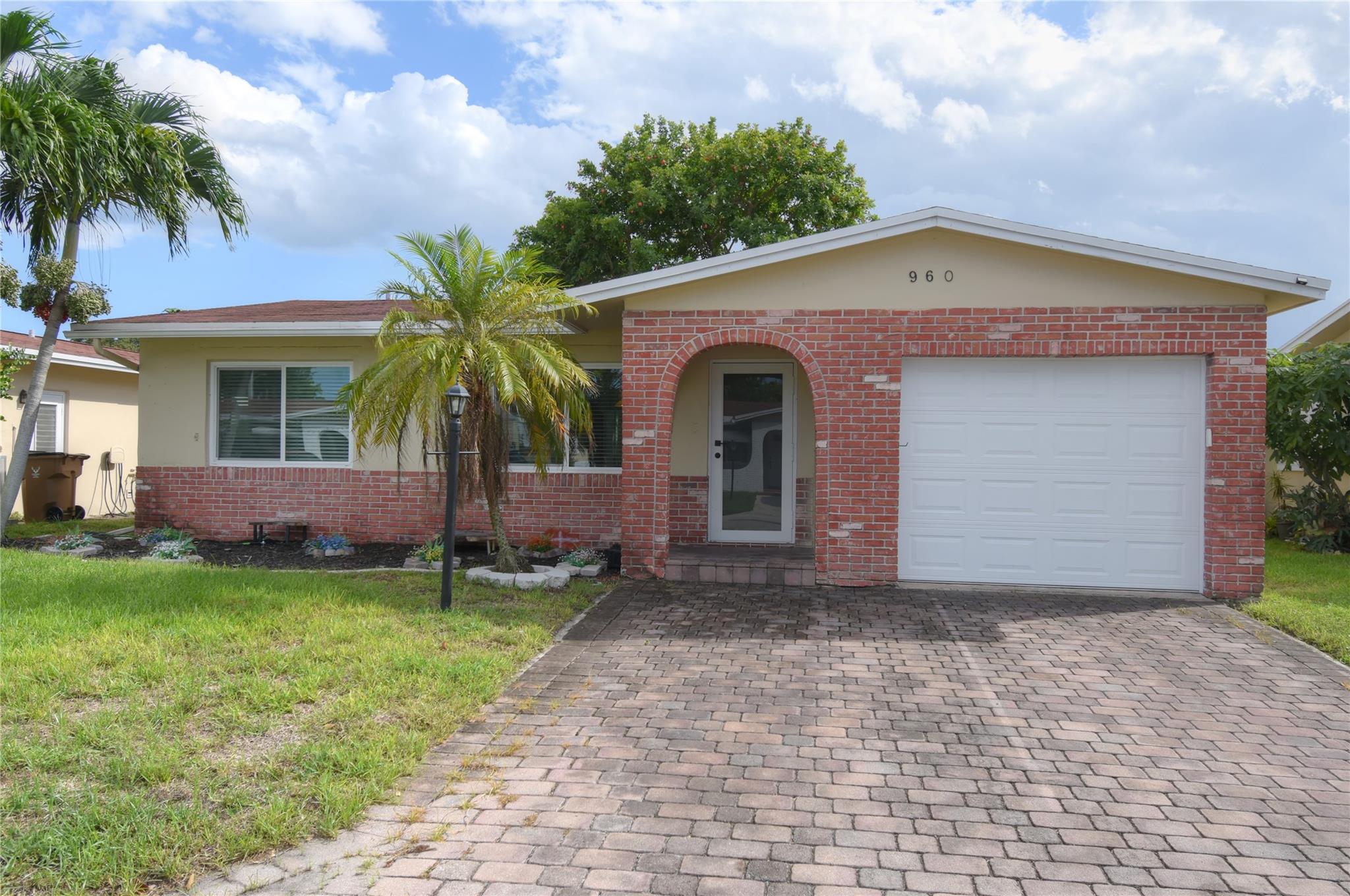 Crystal Lake 4Th Sec 66-1