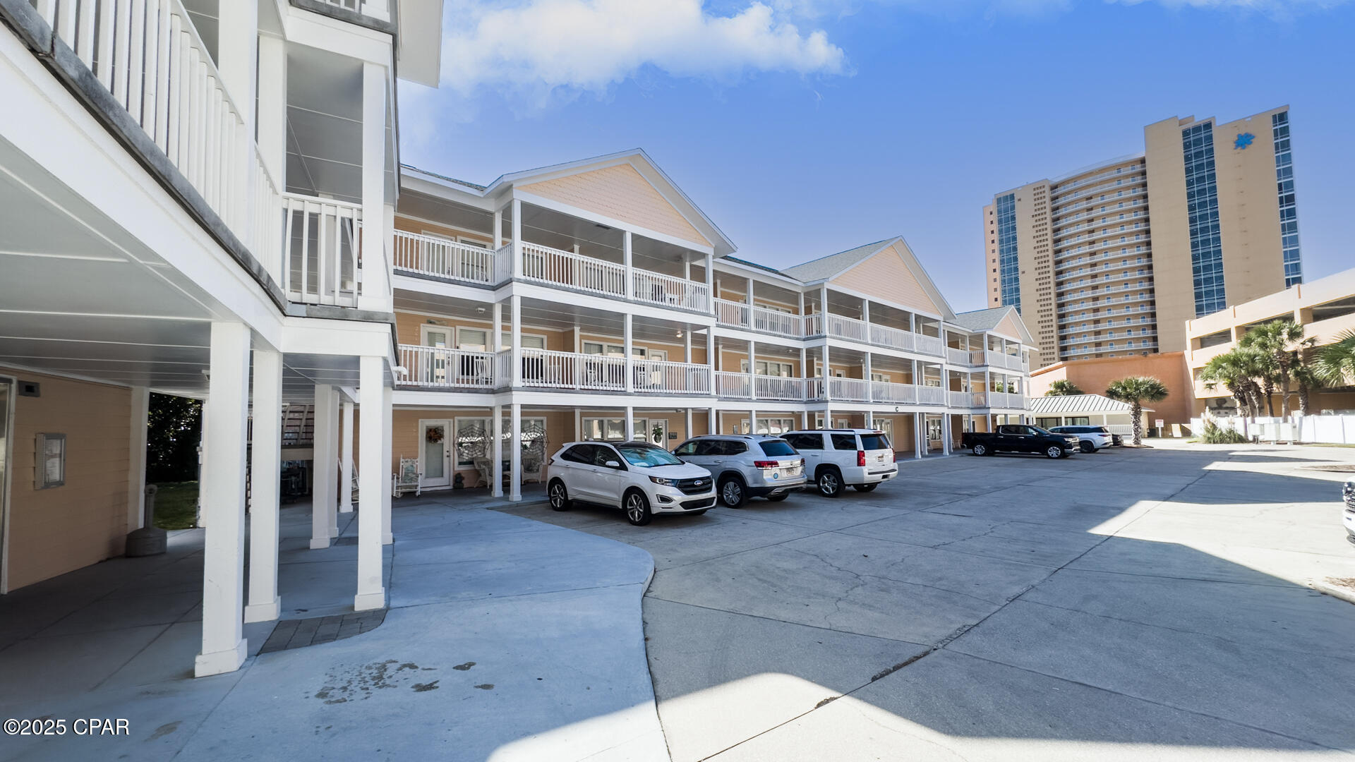 Image 36 For 17690 Front Beach  C203