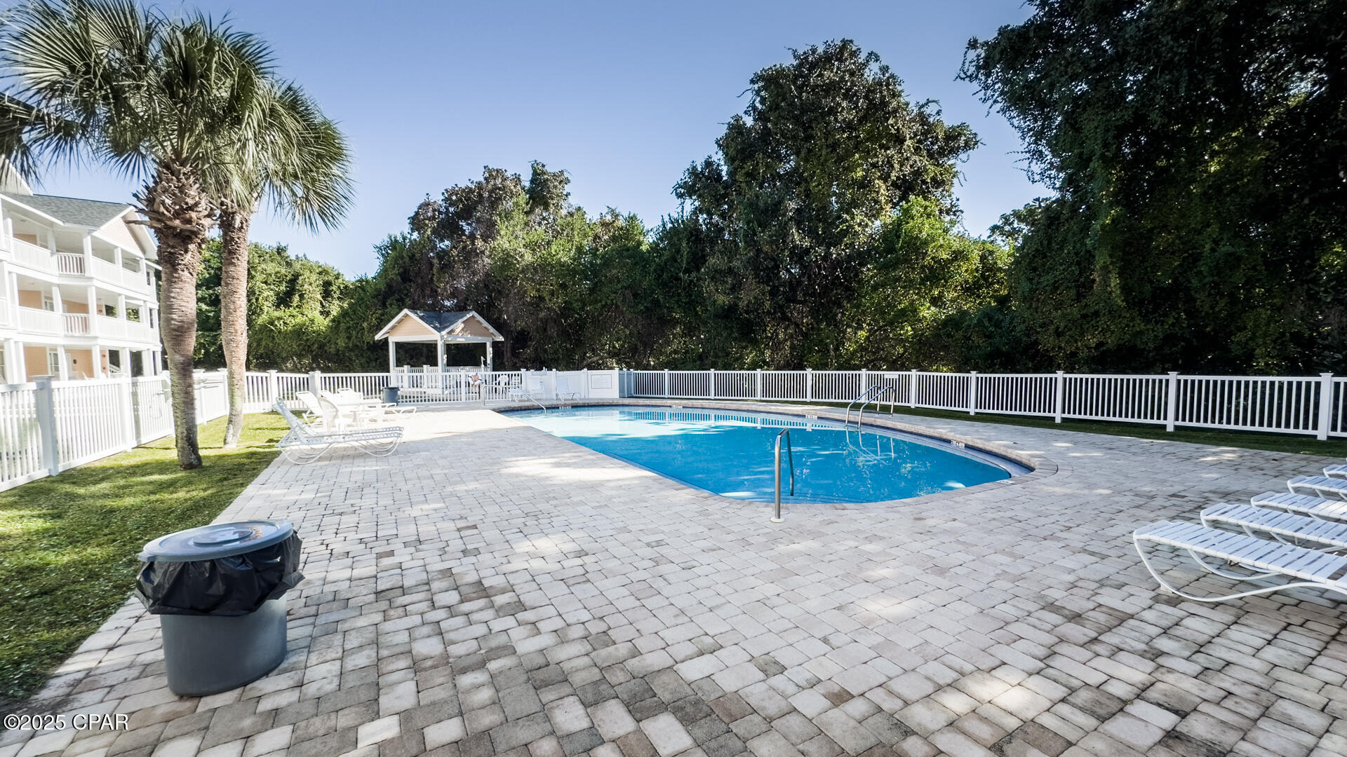 Image 38 For 17690 Front Beach  C203