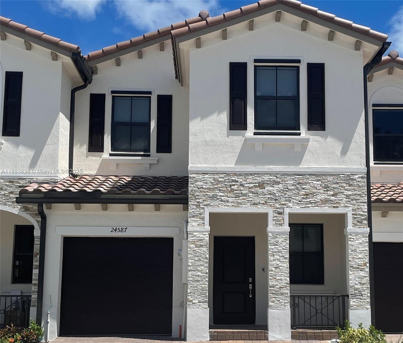 Silver Palm Residential H