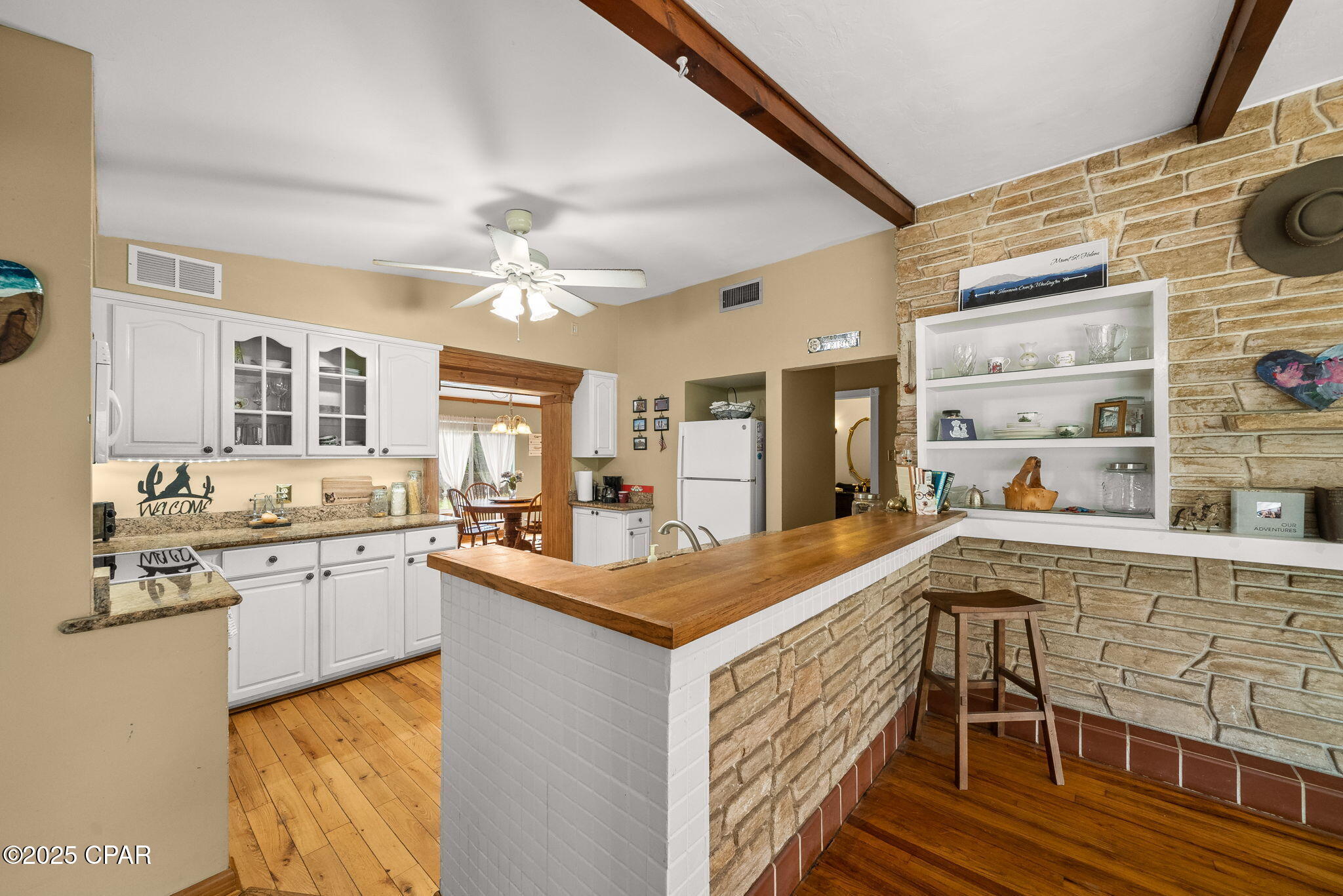 Image 11 For 4441 Ashland Road