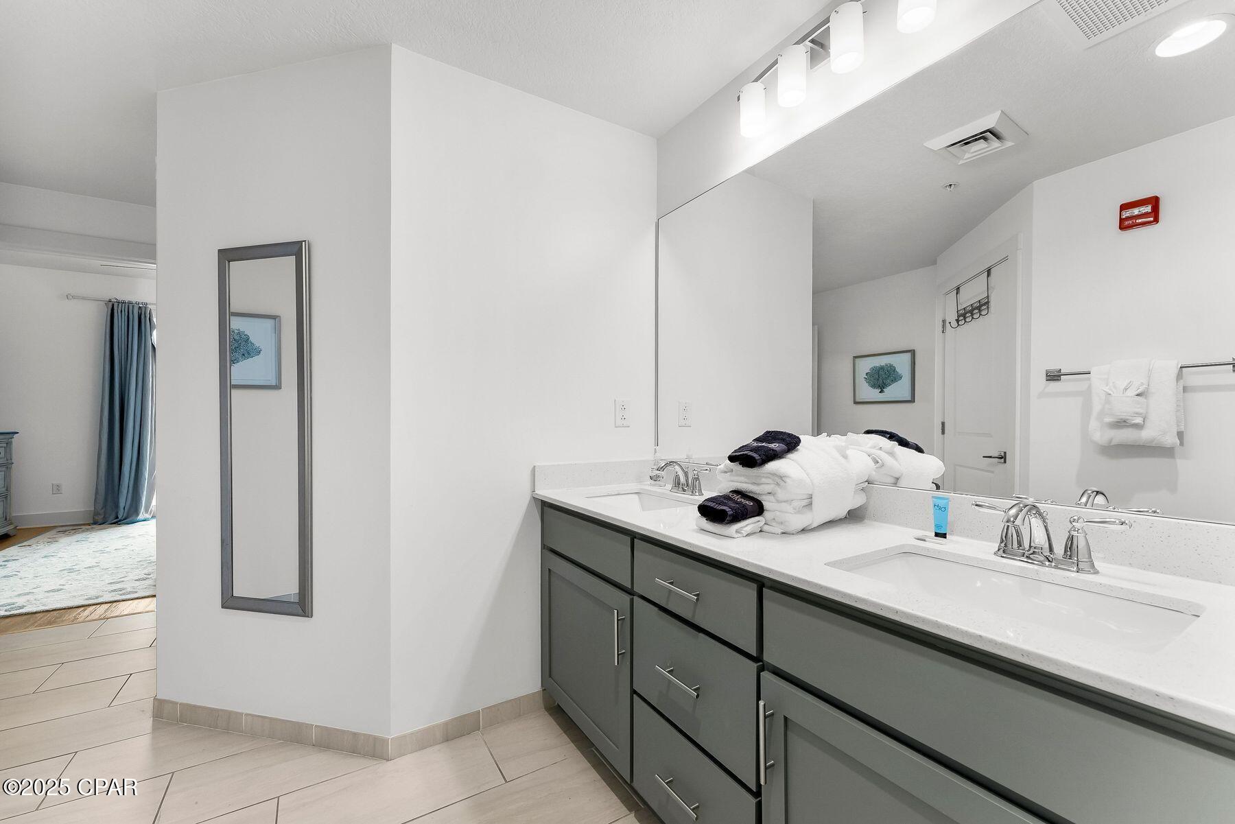 Image 10 For 15928 Front Beach Road 3-501