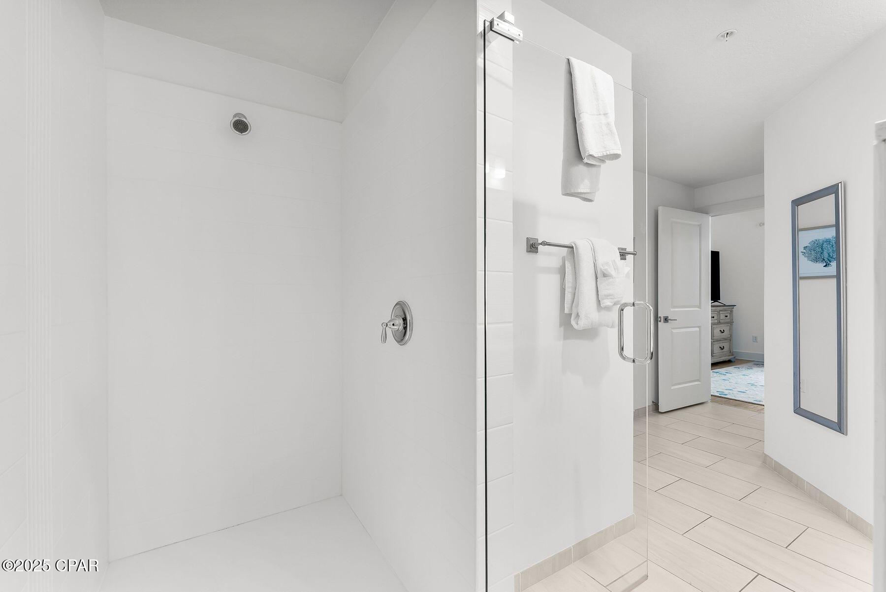 Image 11 For 15928 Front Beach Road 3-501