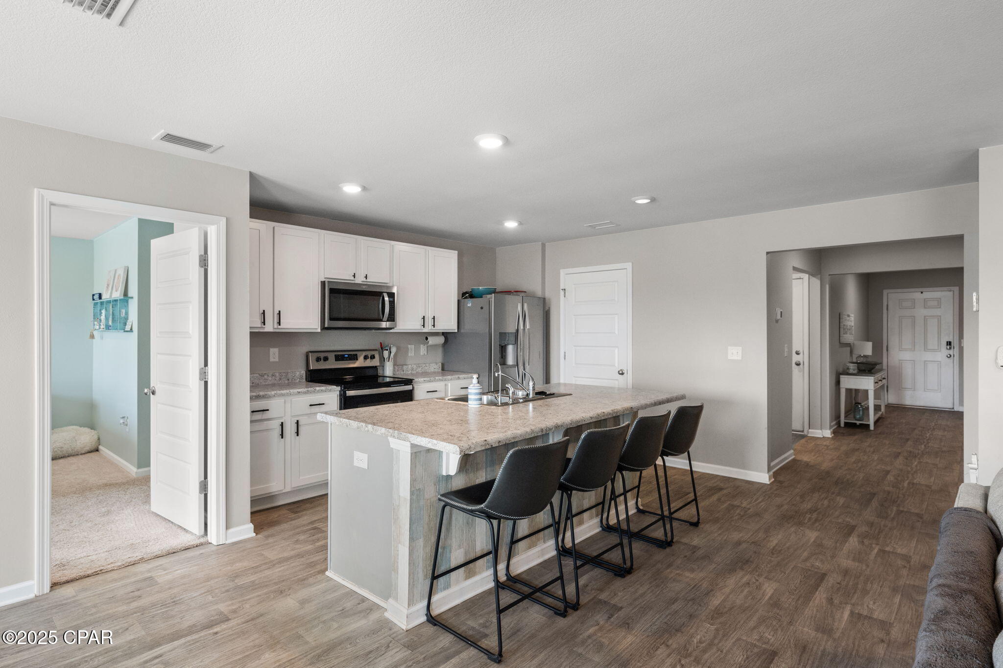 Image 9 For 4064 Brighton Boulevard