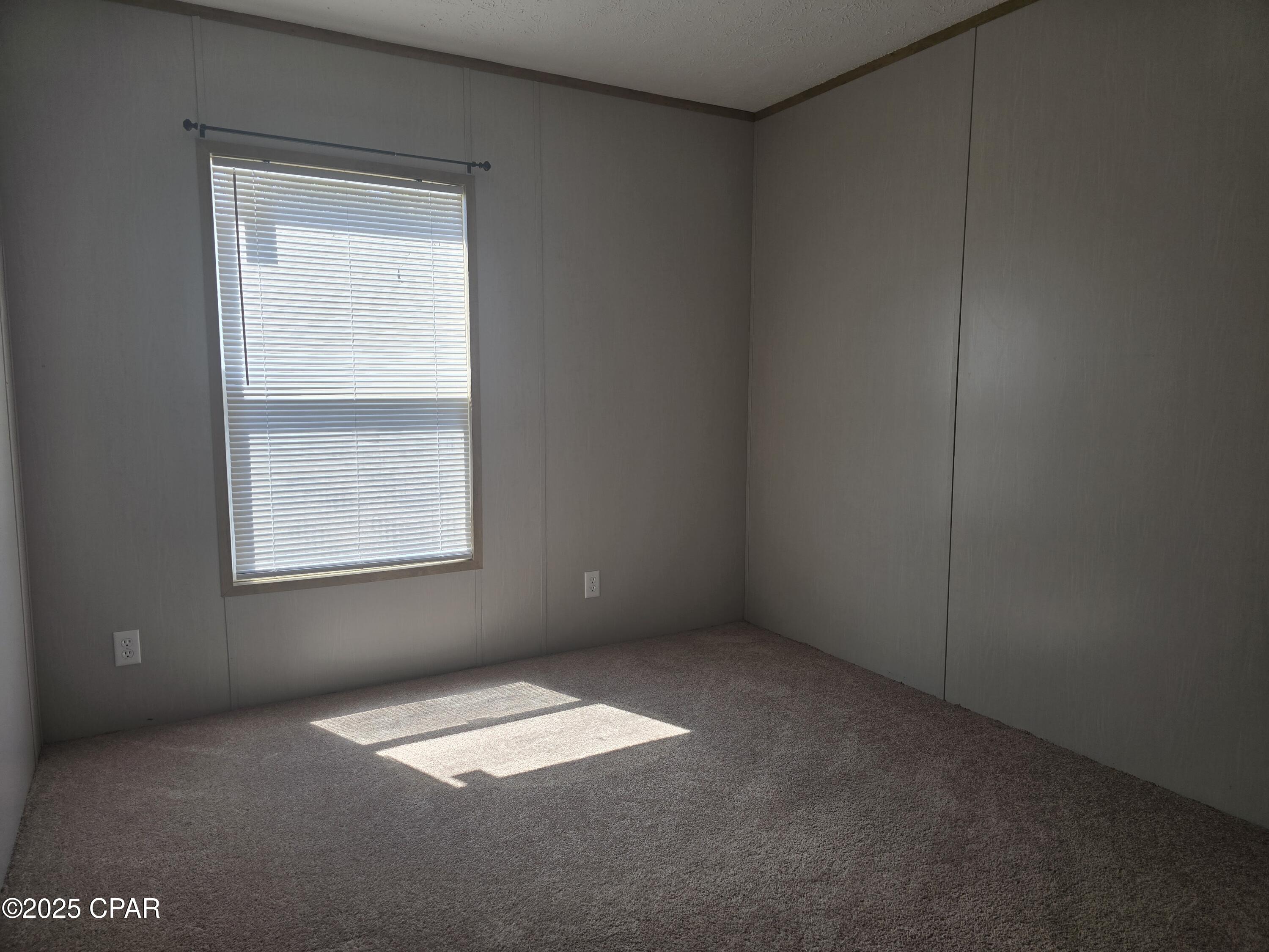 Image 16 For 394 Majestic Boulevard