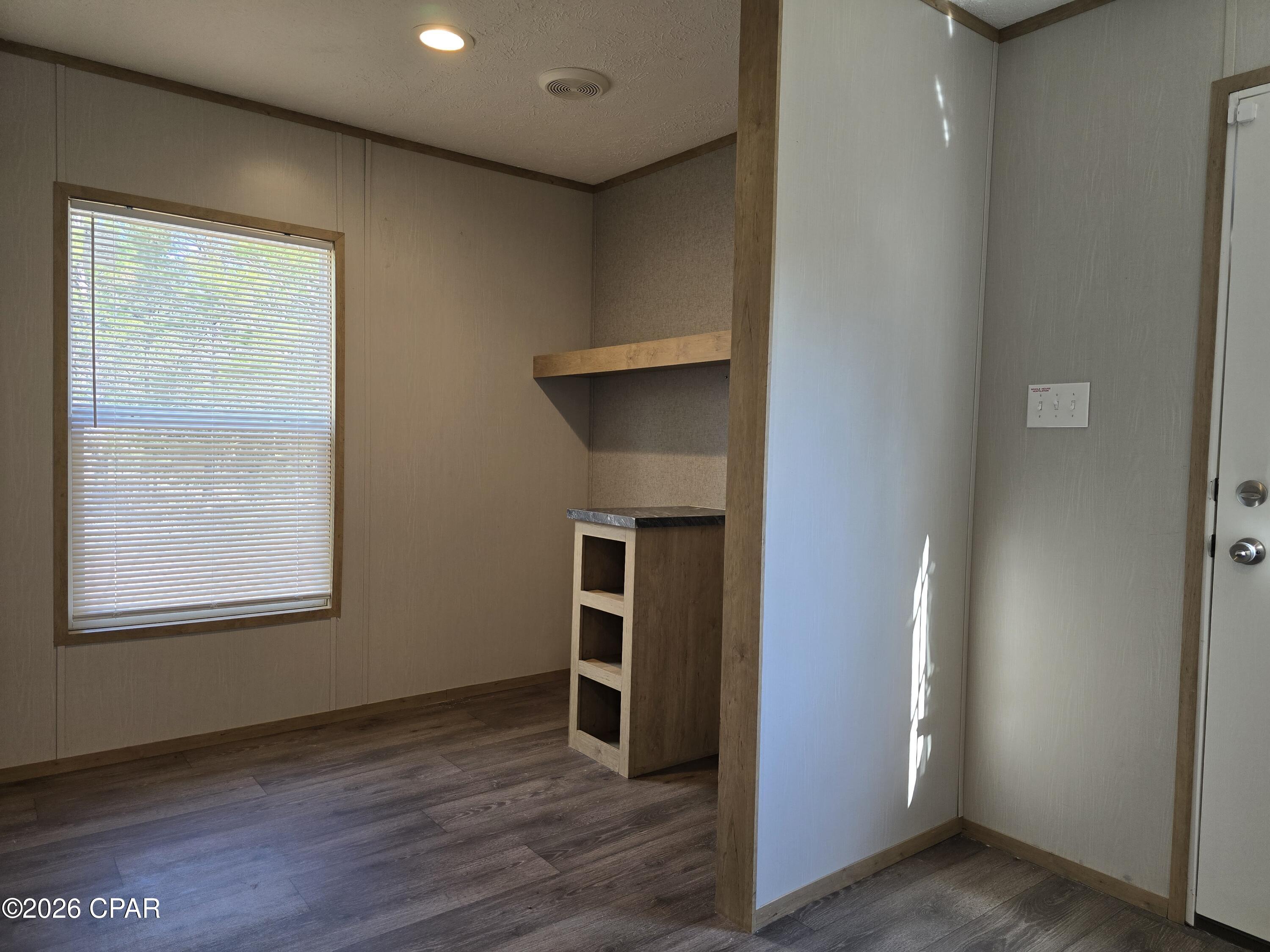 Image 20 For 394 Majestic Boulevard