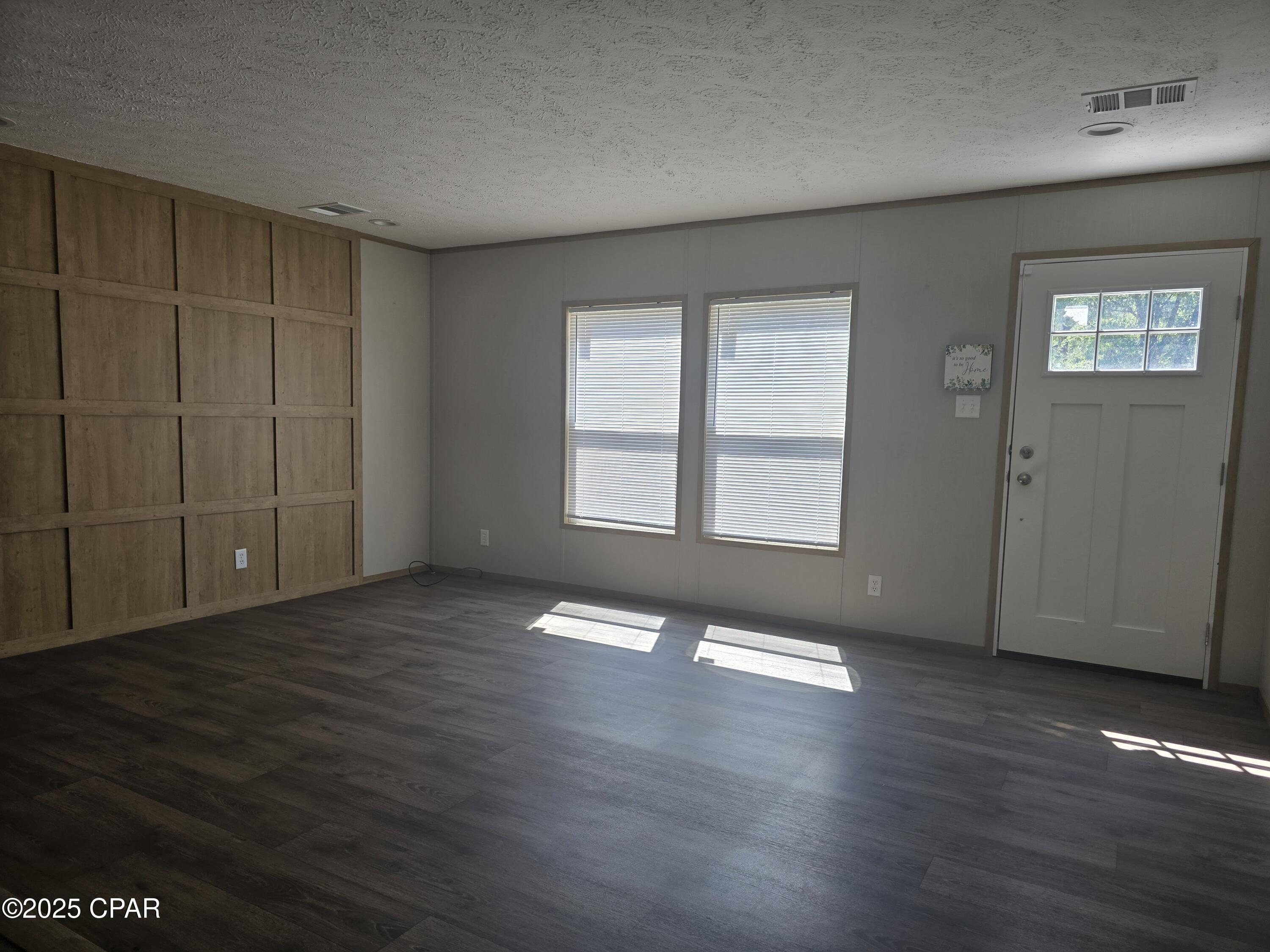 Image 8 For 394 Majestic Boulevard