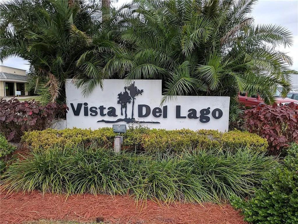 Vista Del Lago Condo