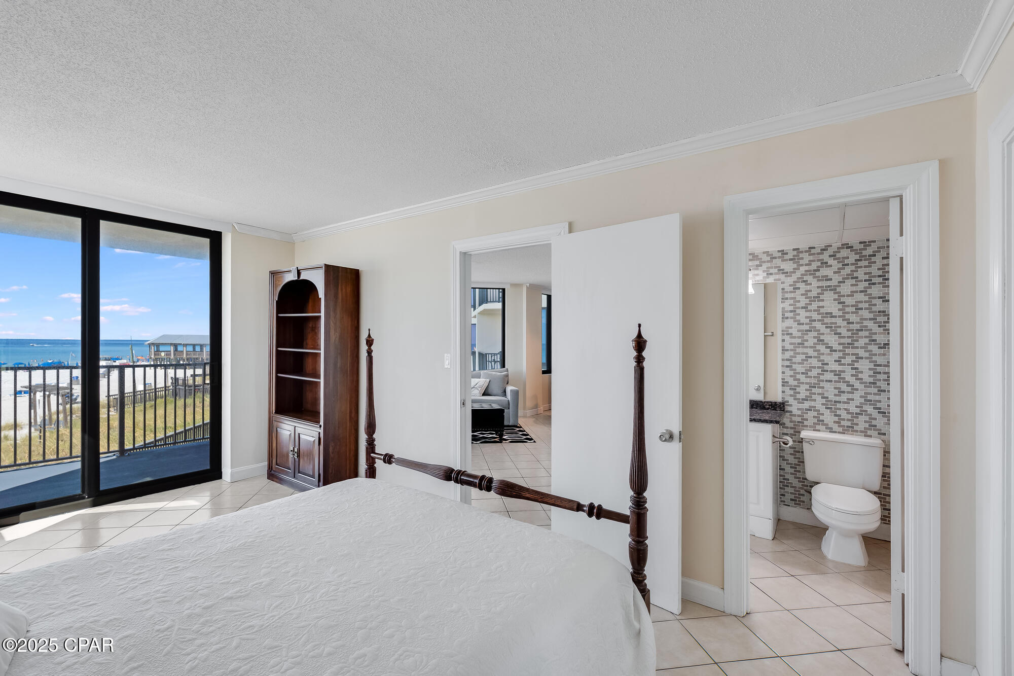 Image 11 For 9850 Thomas Drive 205w