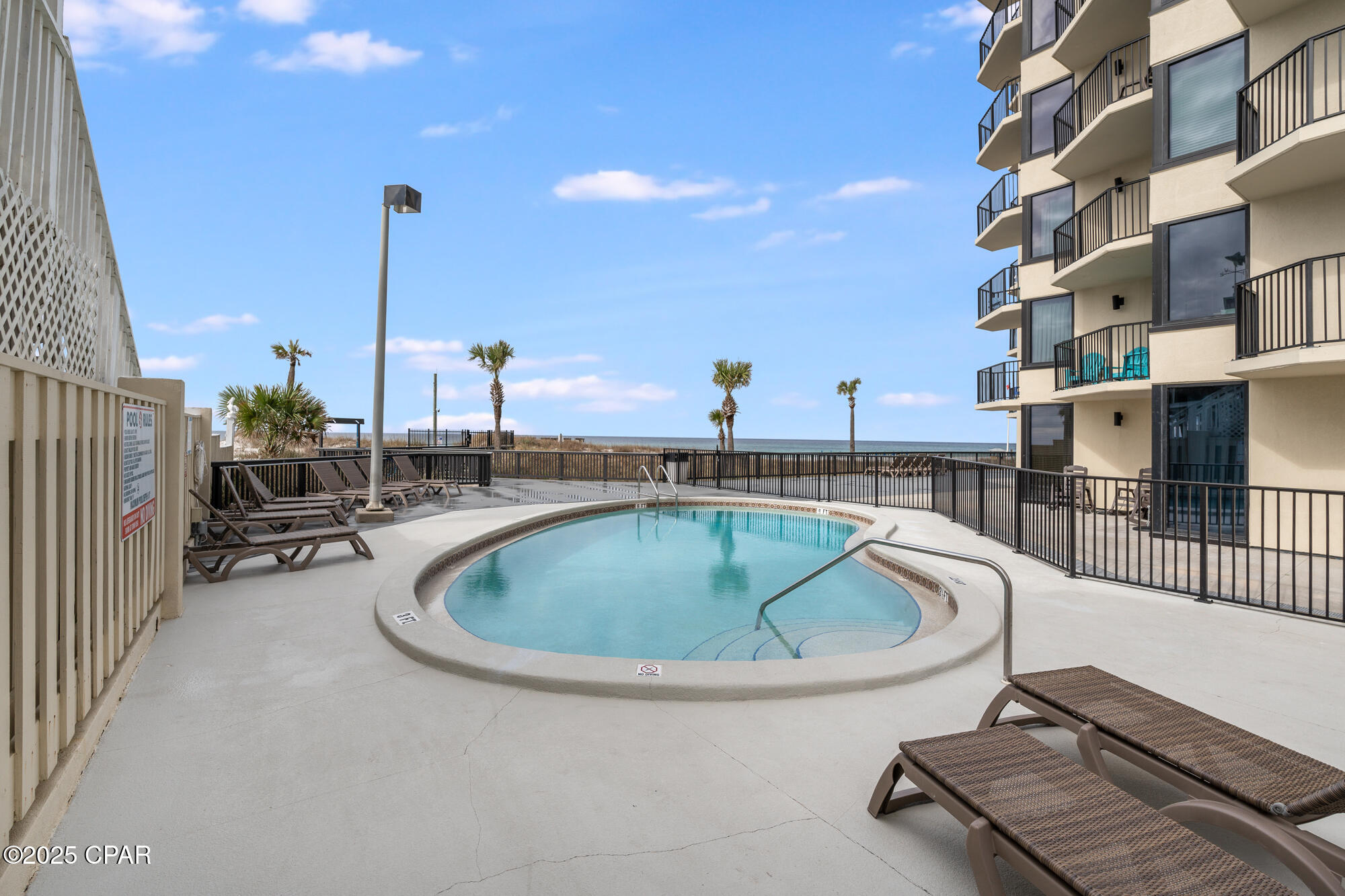 Image 18 For 9850 Thomas Drive 205w