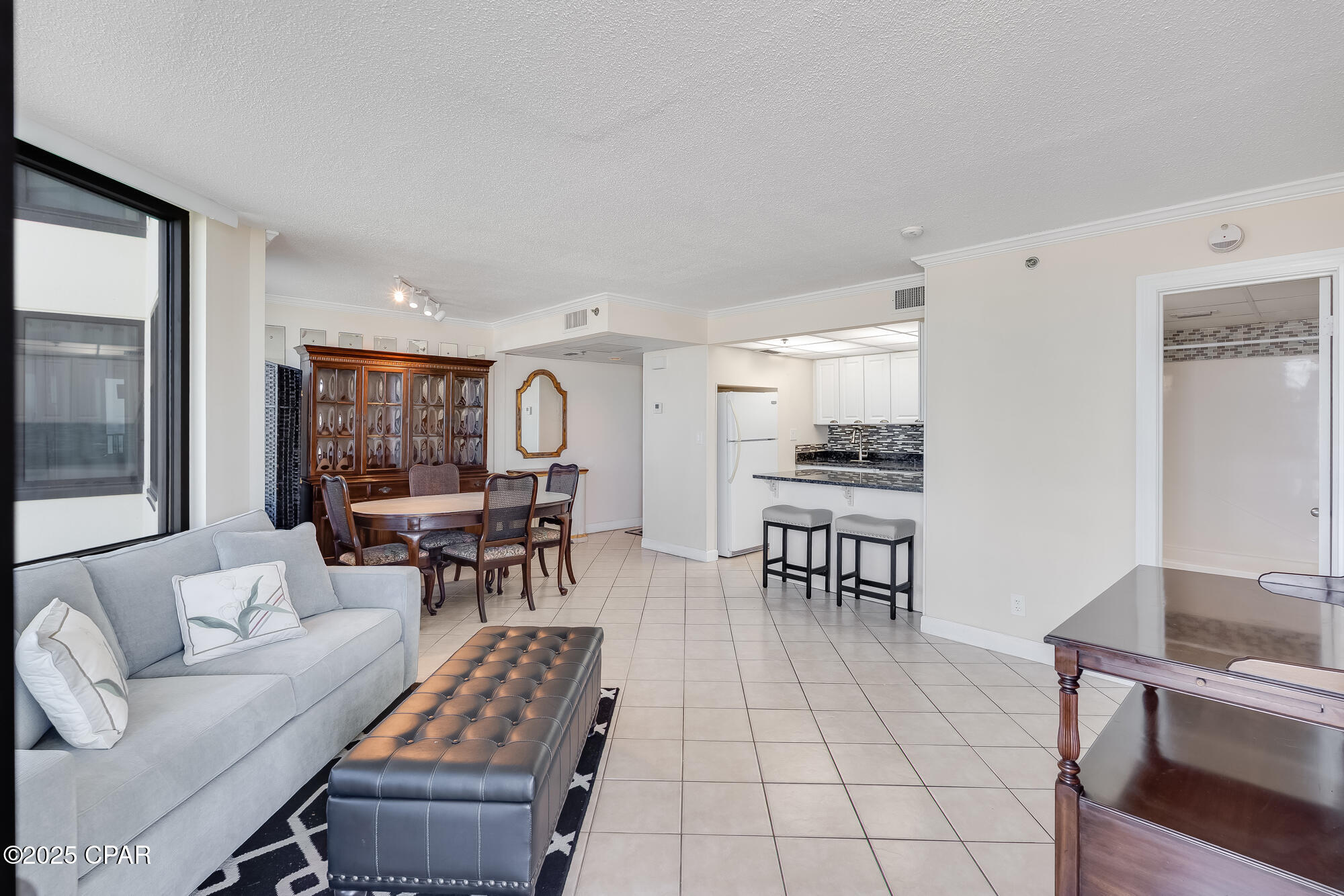 Image 3 For 9850 Thomas Drive 205w