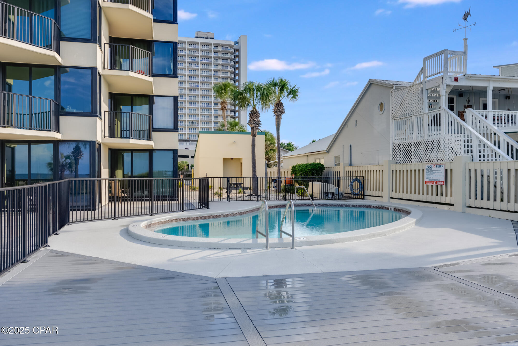 Image 6 For 9850 Thomas Drive 205w