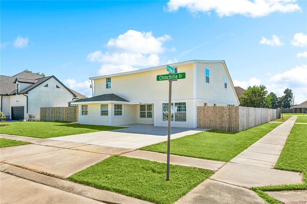 Homes for sale in Arabi, LA | 300 Chinchilla Dr, Arabi, LA 70032 | MLS# 2525646