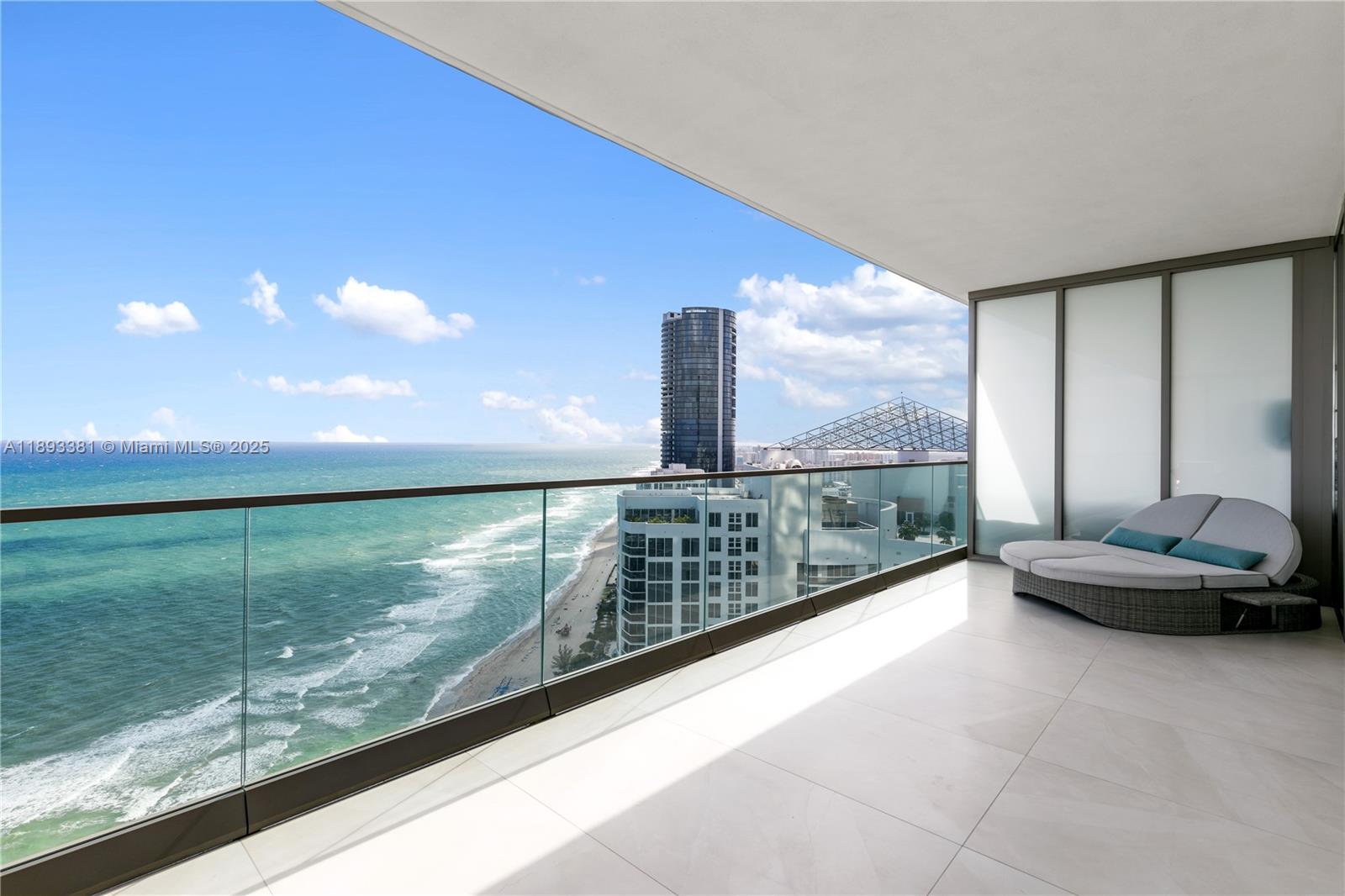 Condo for Sale in Sunny Isles Beach, FL