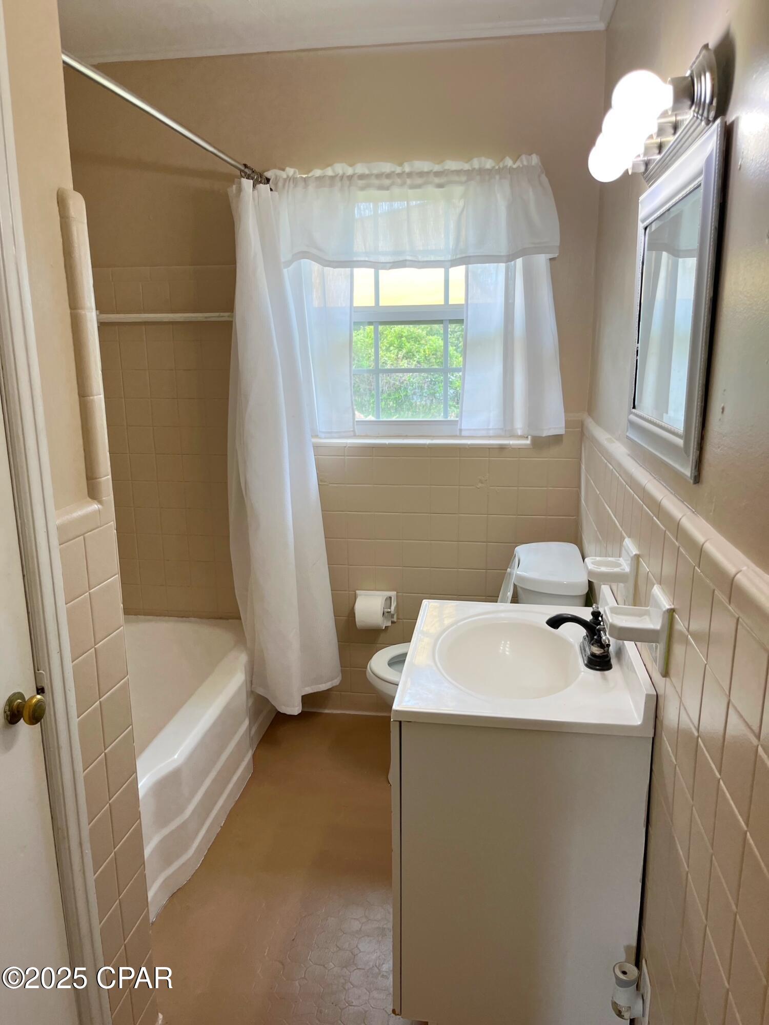 Image 18 For 2965 Noland Street Street